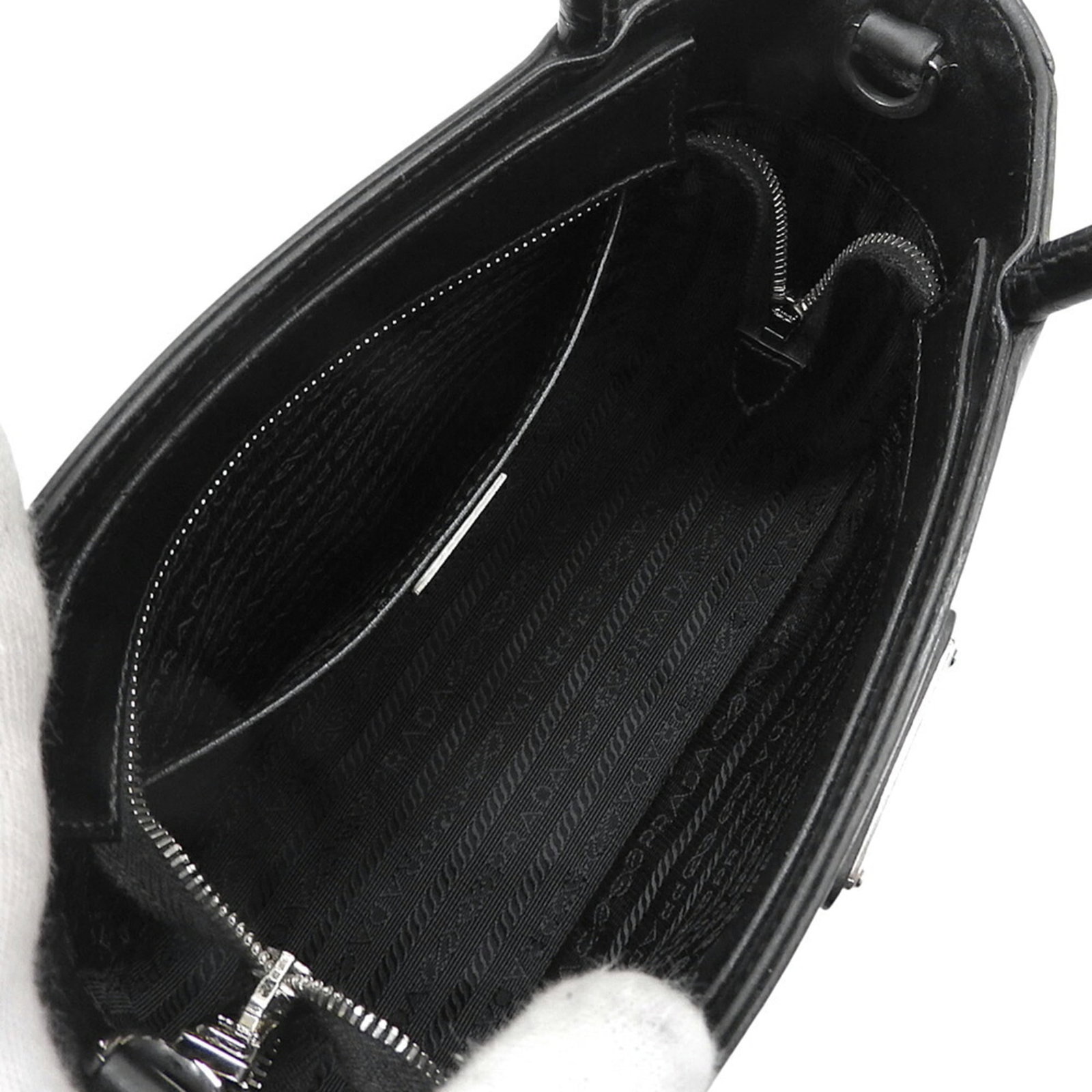 Shoulder Bag Leather Prada - 3
