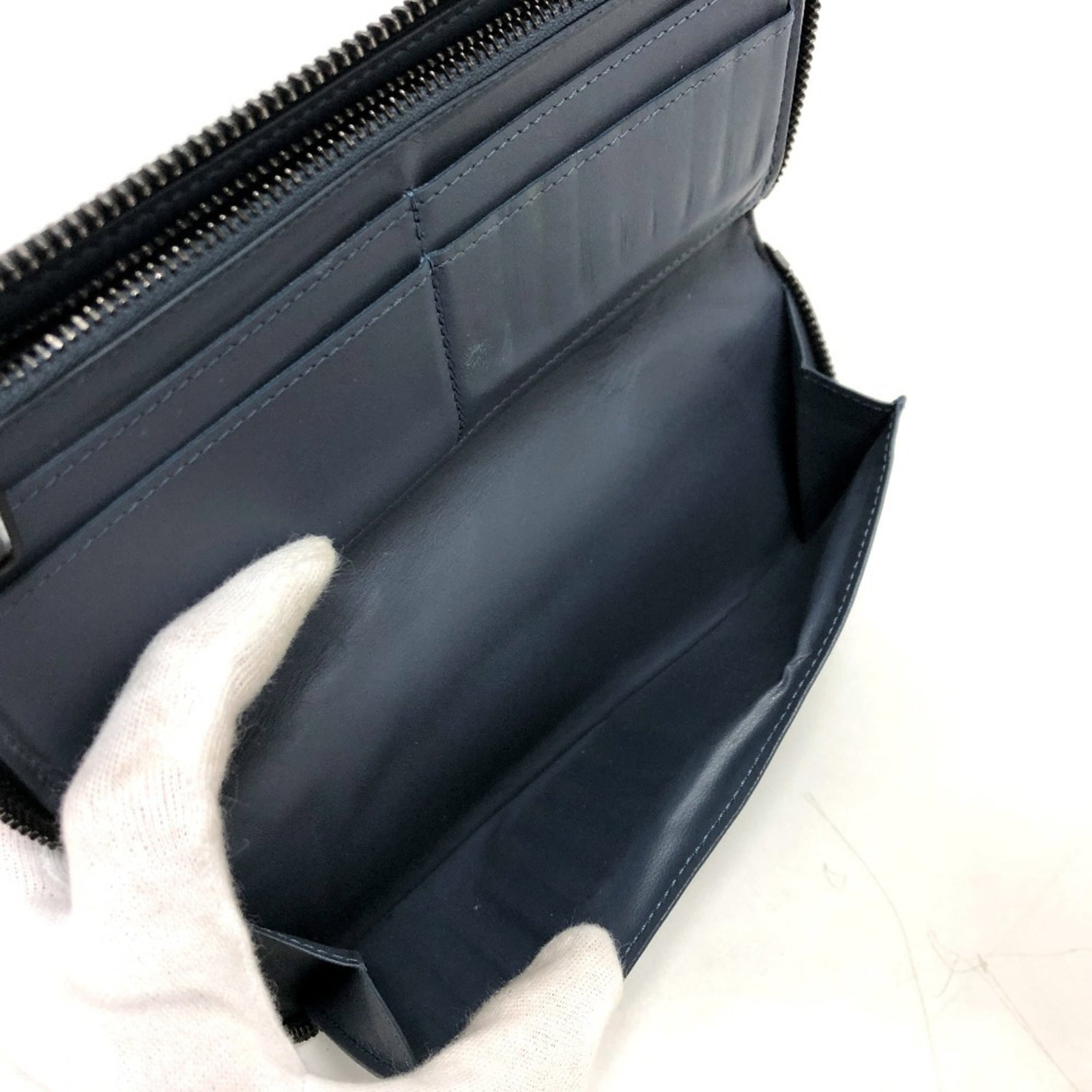 Shadow Monogram Bi Fold Vuitton Long Wallet - 11