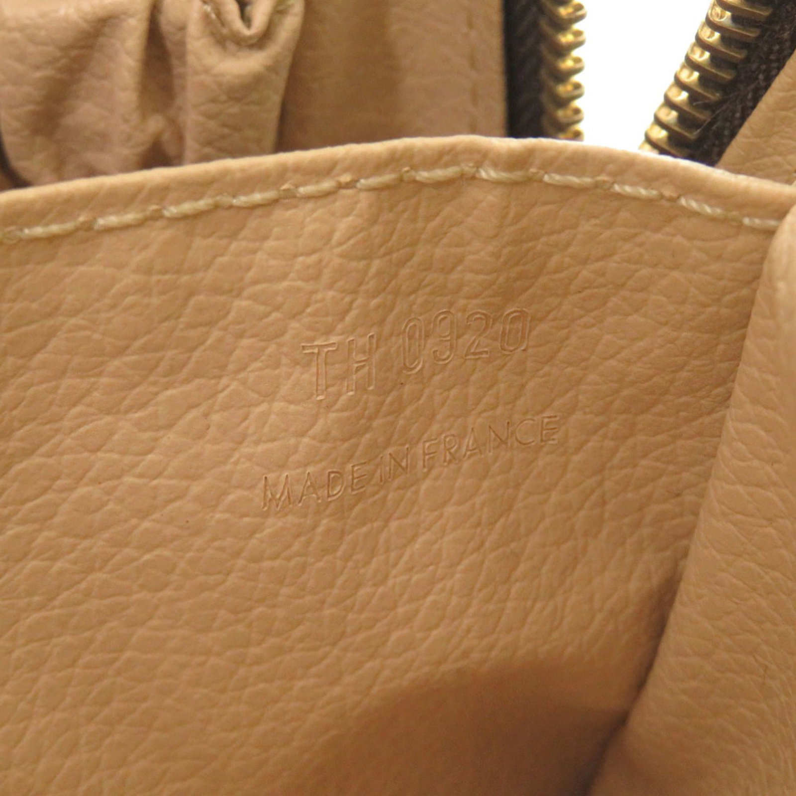 Monogram Pouch Louis Vuitton - 8