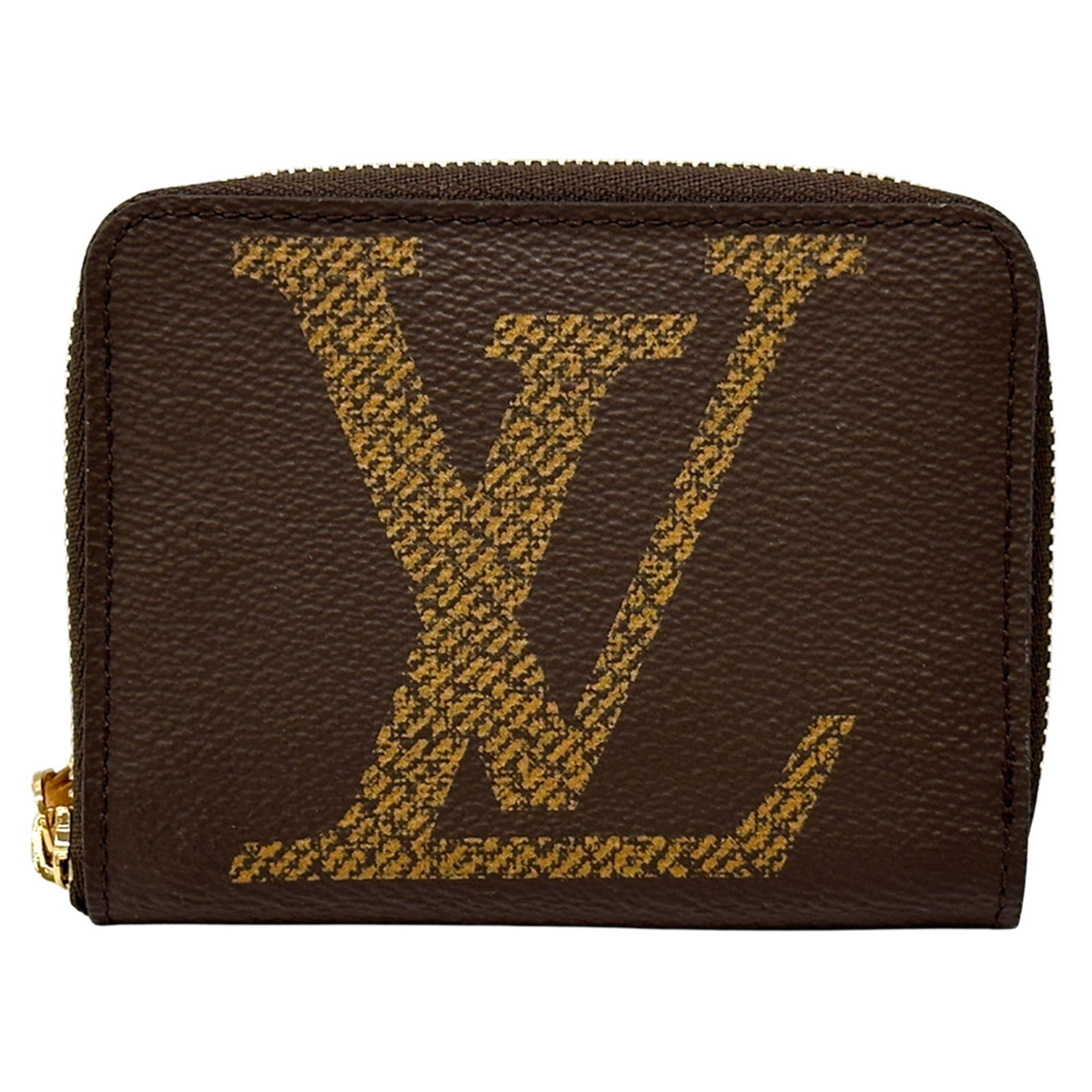 Coin purse Monogram Louis Vuitton: Coin purse Monogram Louis Vuitton Monogram Louis Vuitton coin purse features the iconic brand's signature monogram pattern in brown. The compact design measures 8.5cm x 11cm x 2cm, making it a