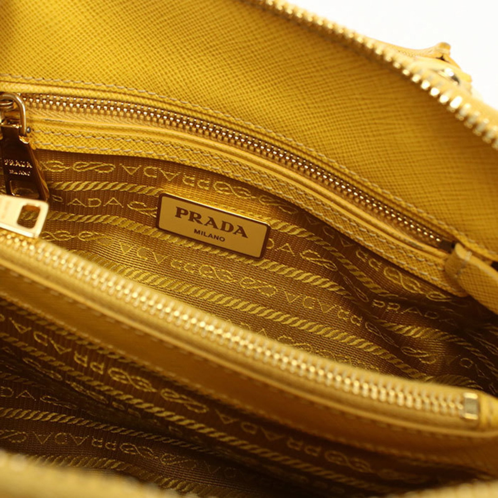 Handbag Leather Prada - 8
