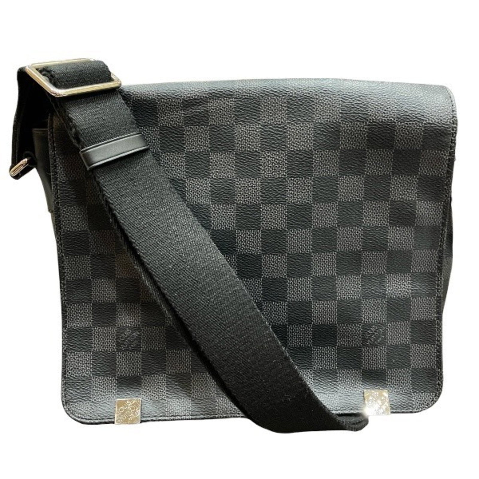 Vuitton Handbag Shoulder Louis: Vuitton Handbag Shoulder Louis Black Louis Vuitton MPN N41028 shoulder bag with dimensions 22cm x 25cm x 7cm. This shoulder bag features a classic design with clean lines and a timeless aesthetic.