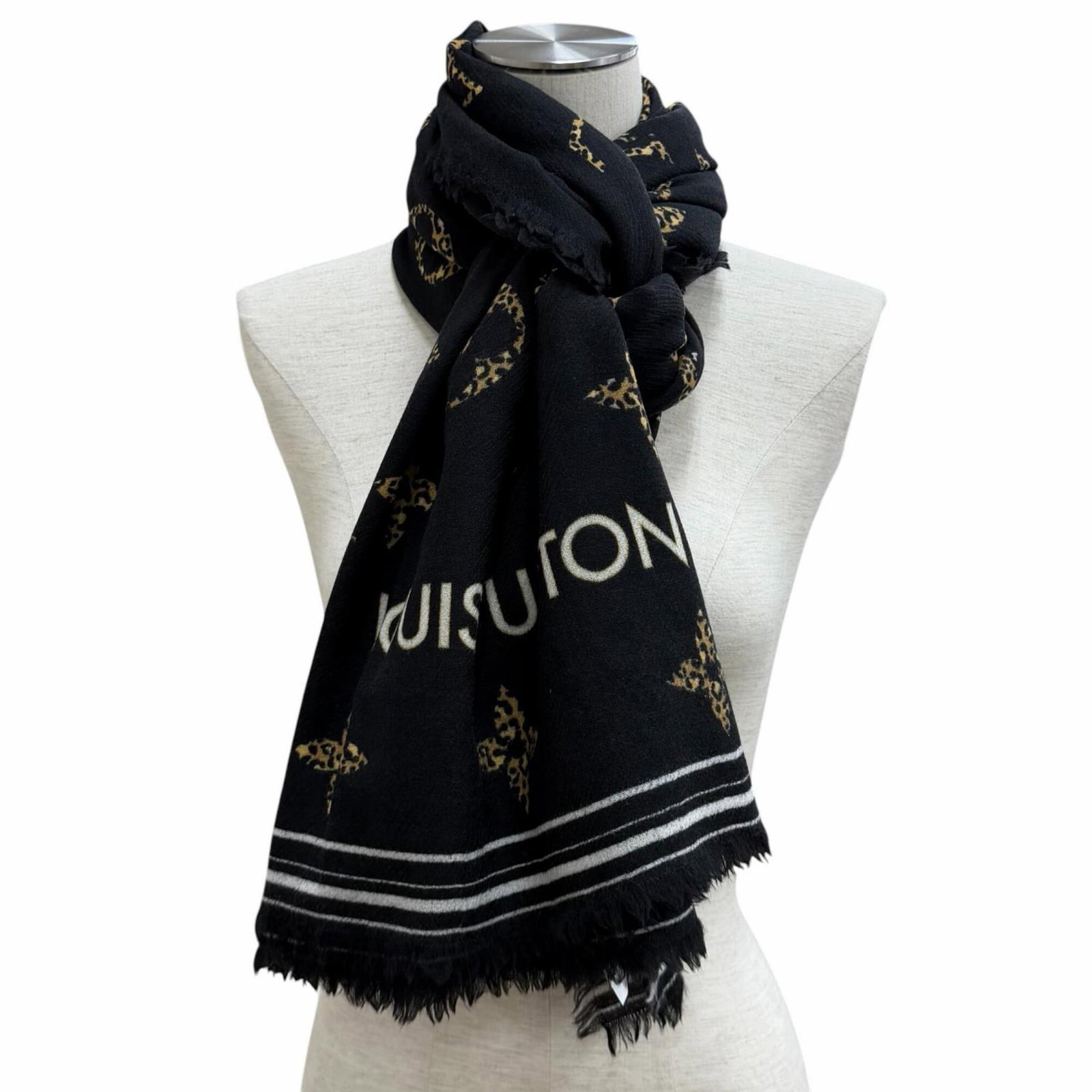 Louis Vuitton Stole Wool - 3