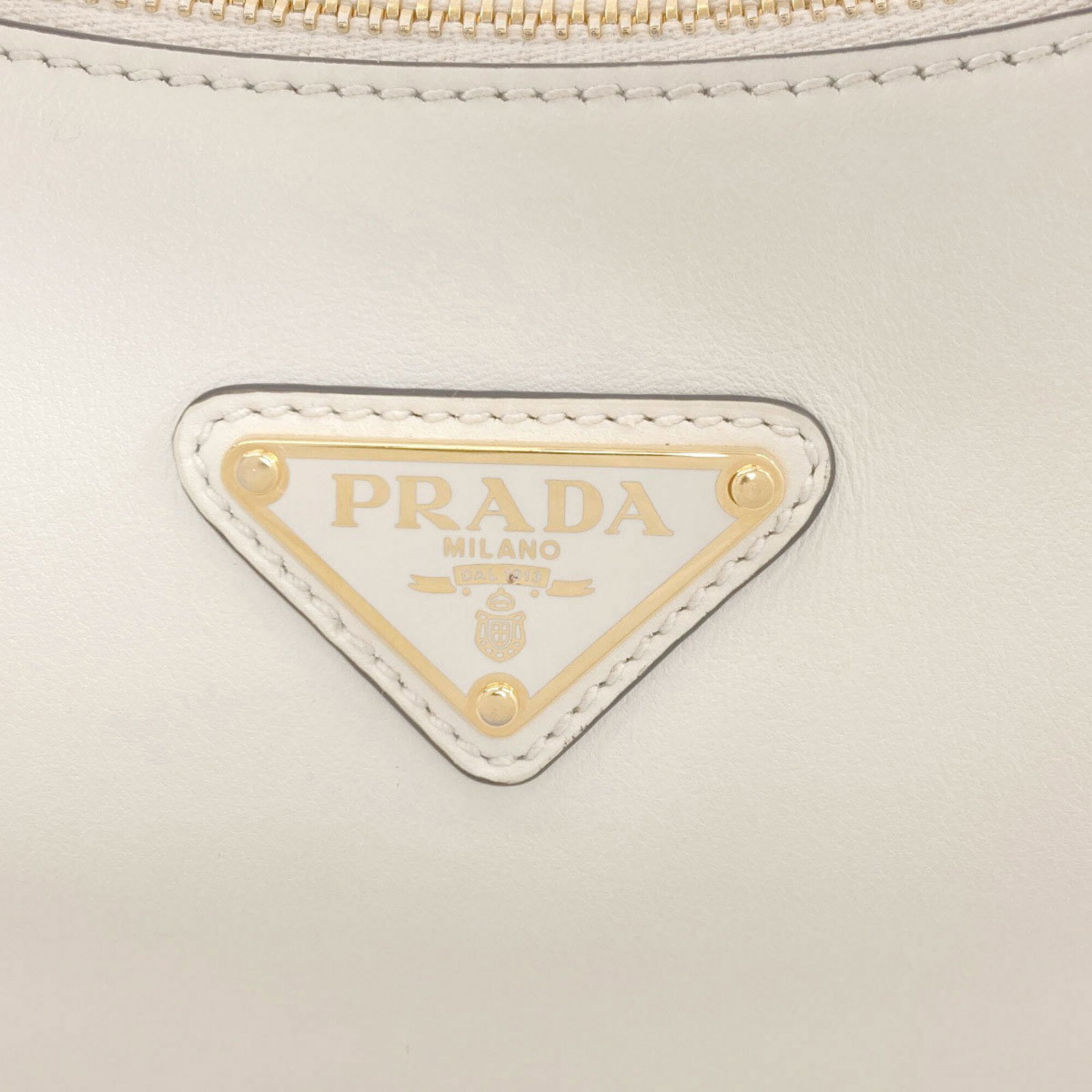 Handbag Leather Prada - 8