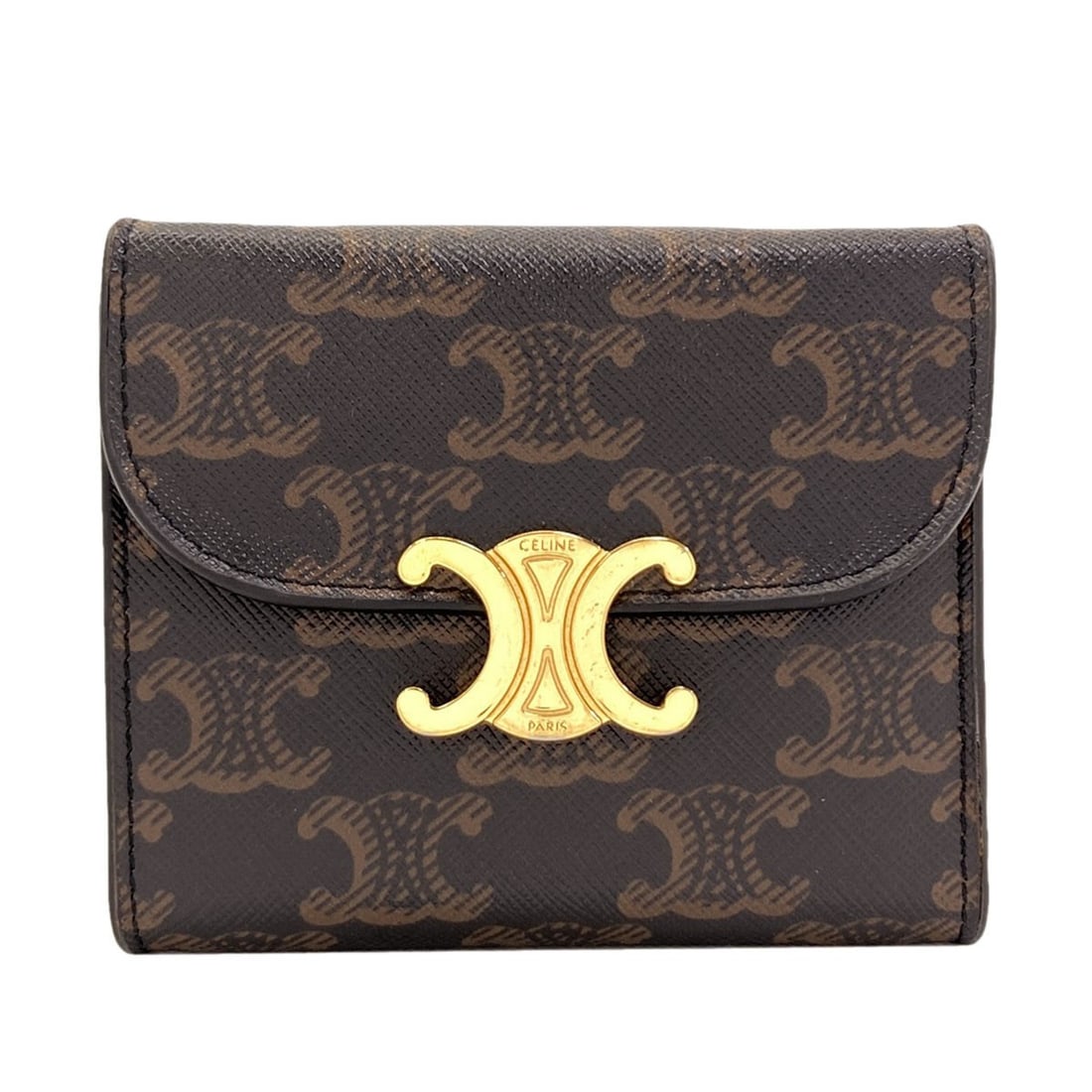 Small Flap Tri-Fold Wallet Triomphe Pvc With Coin: Small Flap Tri-Fold Wallet Triomphe Pvc With Coin Tri-fold wallet with a coin pocket, made from durable PVC material, features a classic brown exterior design. The wallet's tri-fold design allows for 