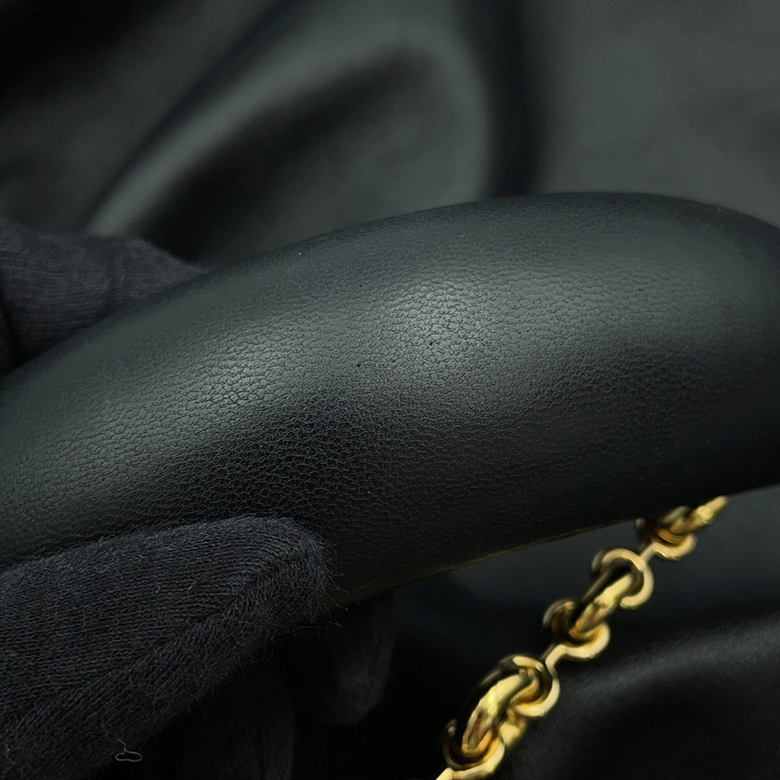 Shoulder bag from Loewe - 11