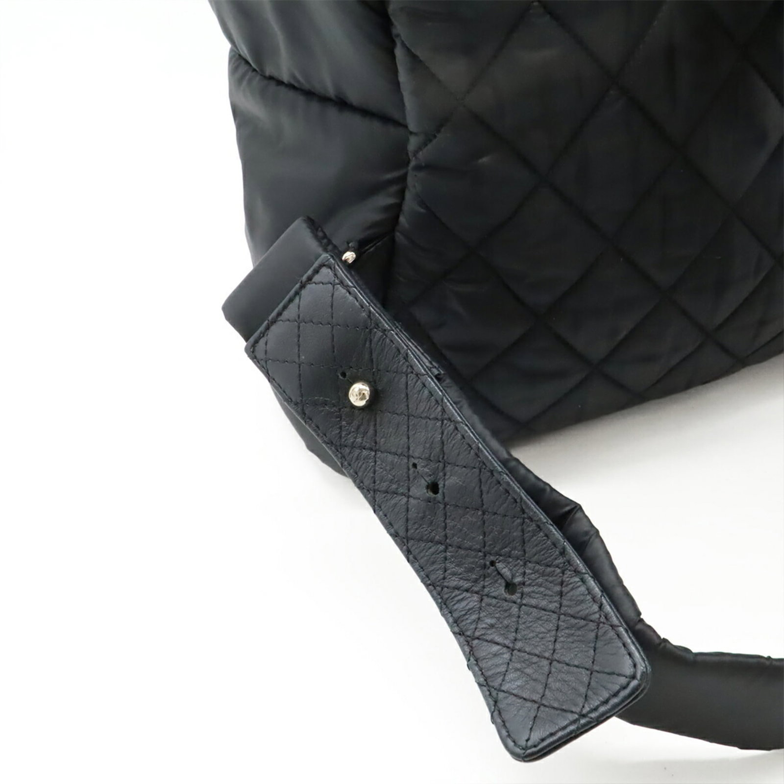 Nylon Leather Backpack Chanel - 6