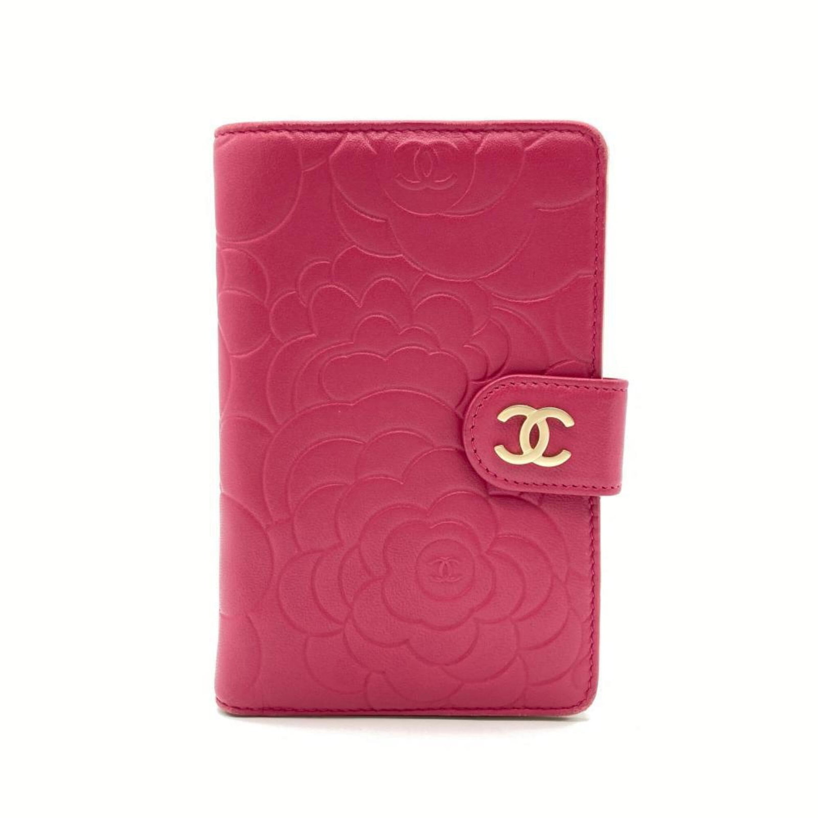 Chanel Wallet (Bi-Fold): Chanel Wallet (Bi-Fold) Black or Pink bi-fold wallet from Chanel, measuring 15cm x 10cm x 4cm. This stylish wallet features a sleek design and classic Chanel style. Made from high-quality materials,