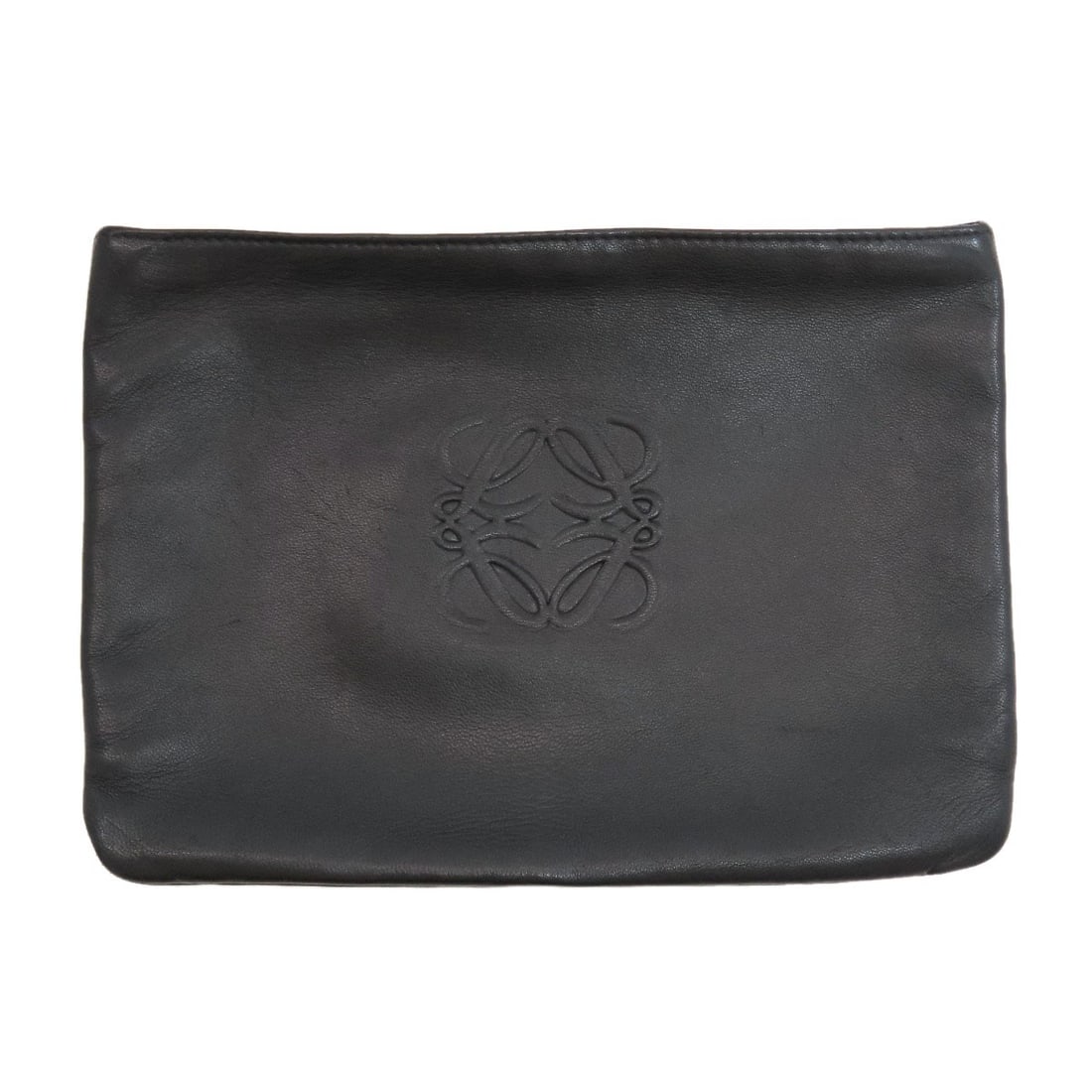Loewe Anagram Accessory Pouch Lambskin: Loewe Anagram Accessory Pouch Lambskin Black lambskin exterior, a sleek and sophisticated accessory pouch from LOEWE. This accessory pouch bears a signature and is made from premium lambskin material,