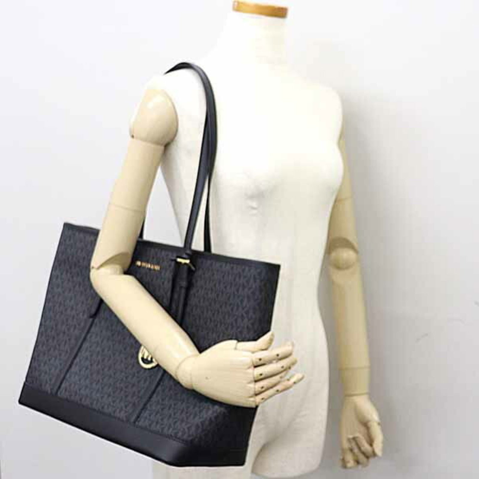 Michael Kors Weekend Bag - 6
