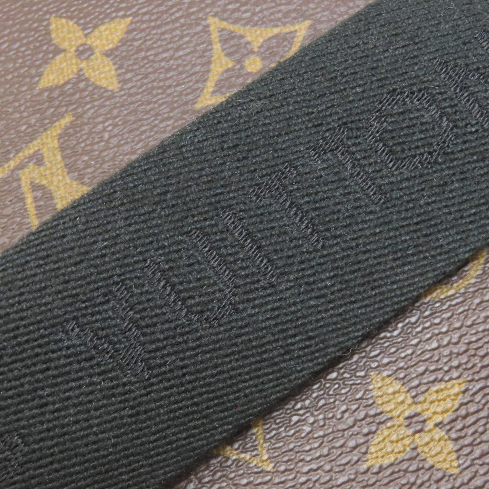 Louis Vuitton Monogram Handbag - 17