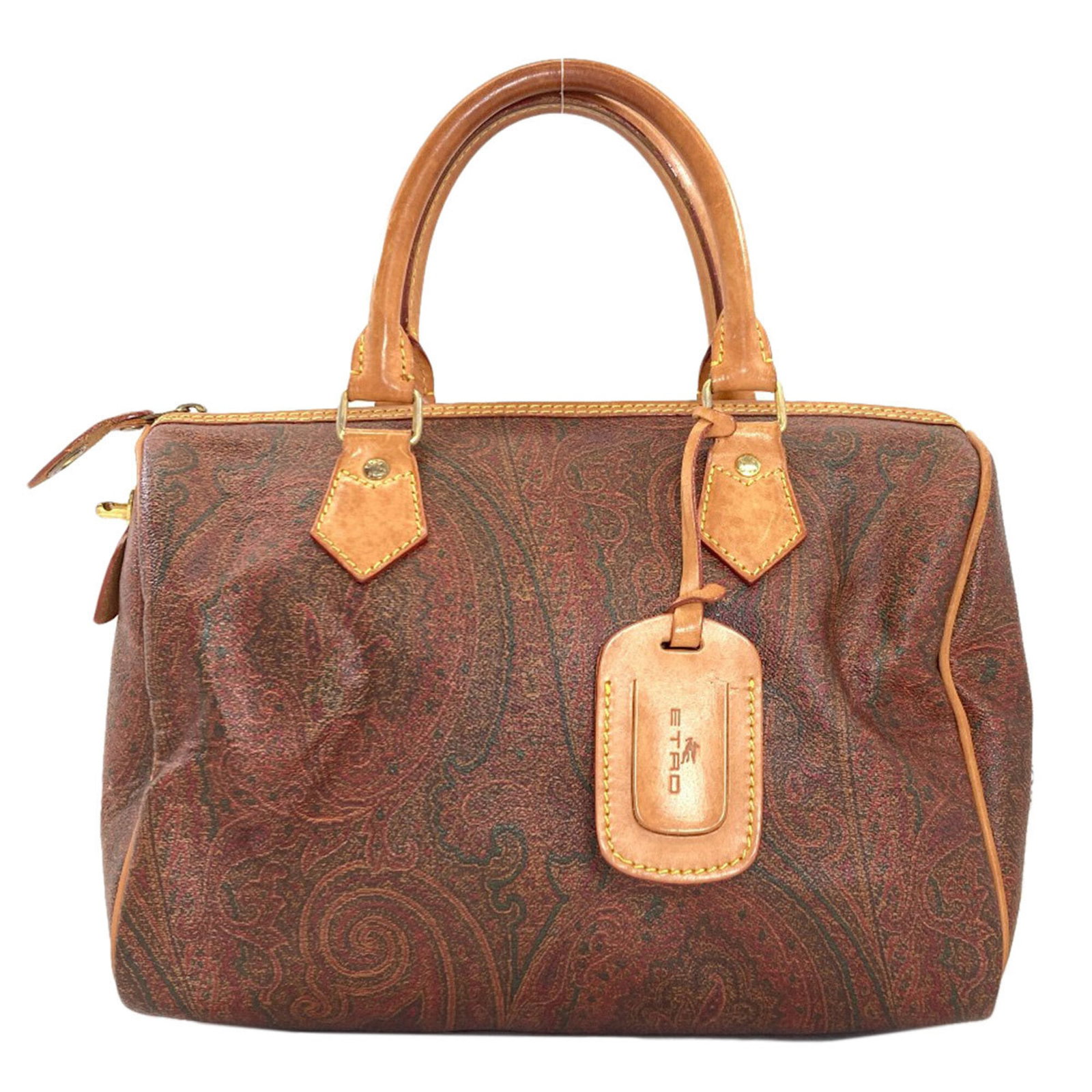 Boston Bag Etro Pvc: Boston Bag Etro Pvc Boston Bag Etro Pvc is made from PVC material and features a brown color. This stylish bag measures 20cm x 29cm x 15cm and comes with a 26cm long handle. The bag's compact size and