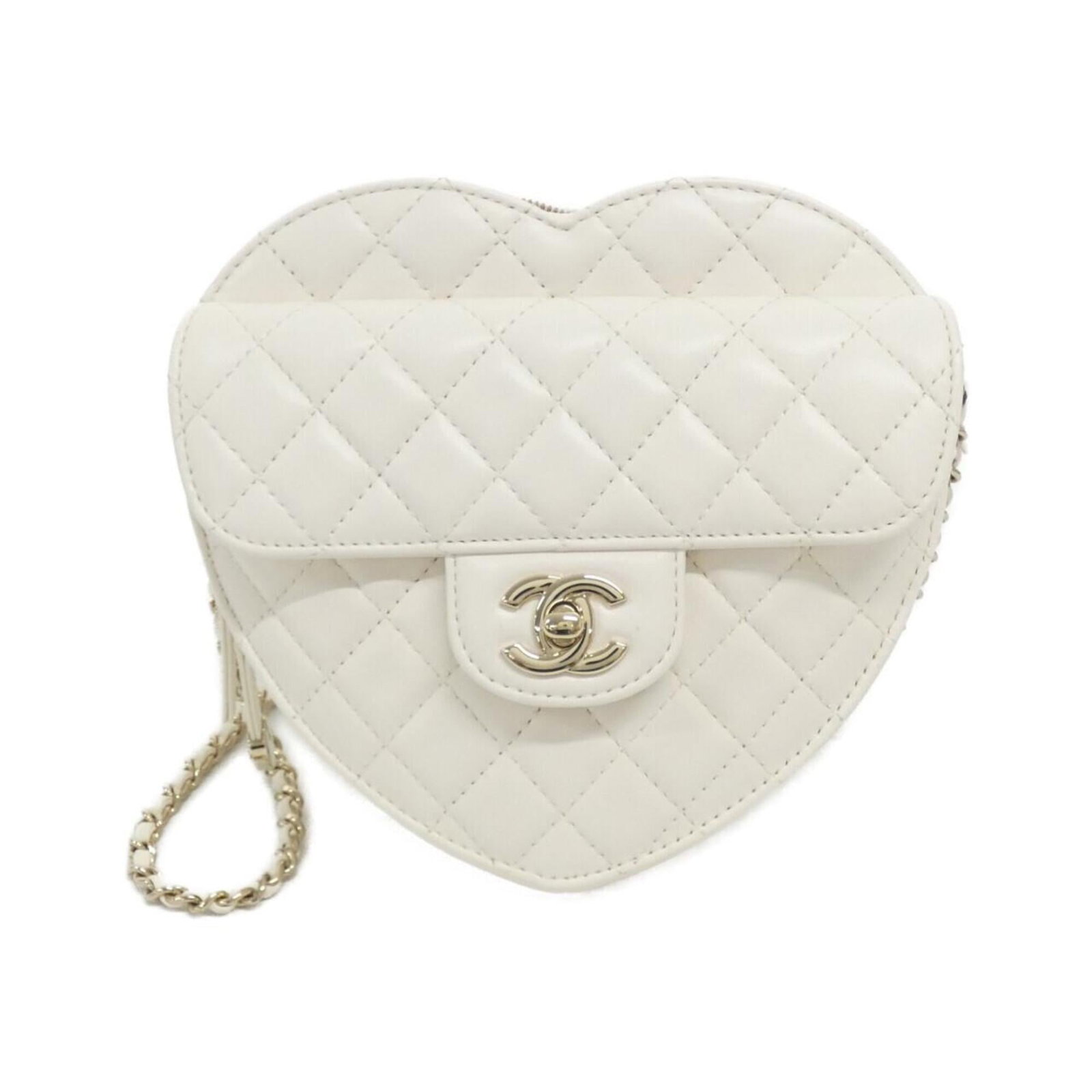 Shoulder Bag Leather Chanel: Shoulder Bag Leather Chanel White lamb leather shoulder bag with gold hardware, a classic Chanel design. Made from high-quality leather, this bag features a timeless and elegant look. With its compact