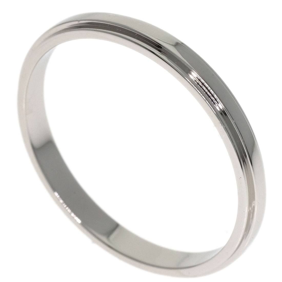 Platinum Pt950 Cartier Damour #57 Ring: Platinum Pt950 Cartier Damour #57 Ring Platinum Pt950 Cartier Damour #57 Ring is a stunning silver-plated platinum ring featuring a unique Damour style. This Cartier design showcases the purity of