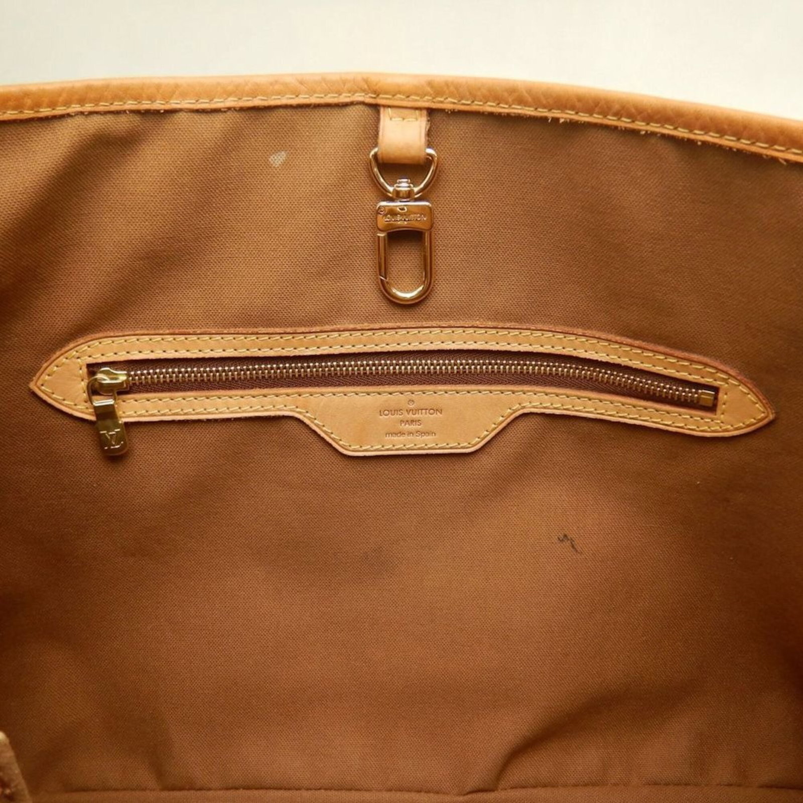 Louis Vuitton Monogram Tote - 17