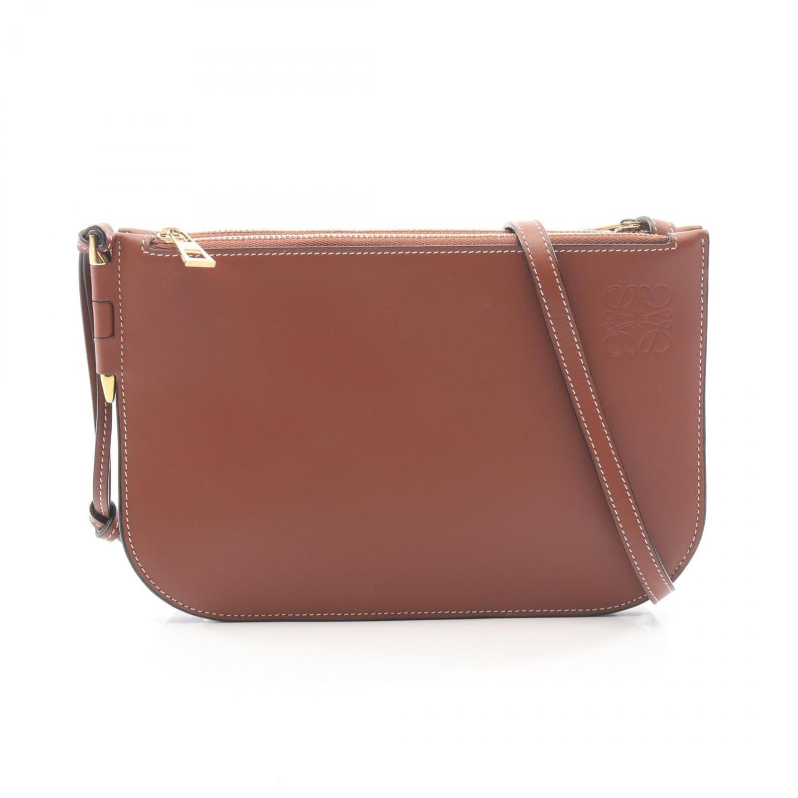 Shoulder Bag Handbag Leather Pouch Loewe: Shoulder Bag Handbag Leather Pouch Loewe The Loewe shoulder bag features a rich brown leather exterior with a sturdy zipper closure, measuring 14.5cm x 21cm x 2cm. This stylish pouch is crafted from
