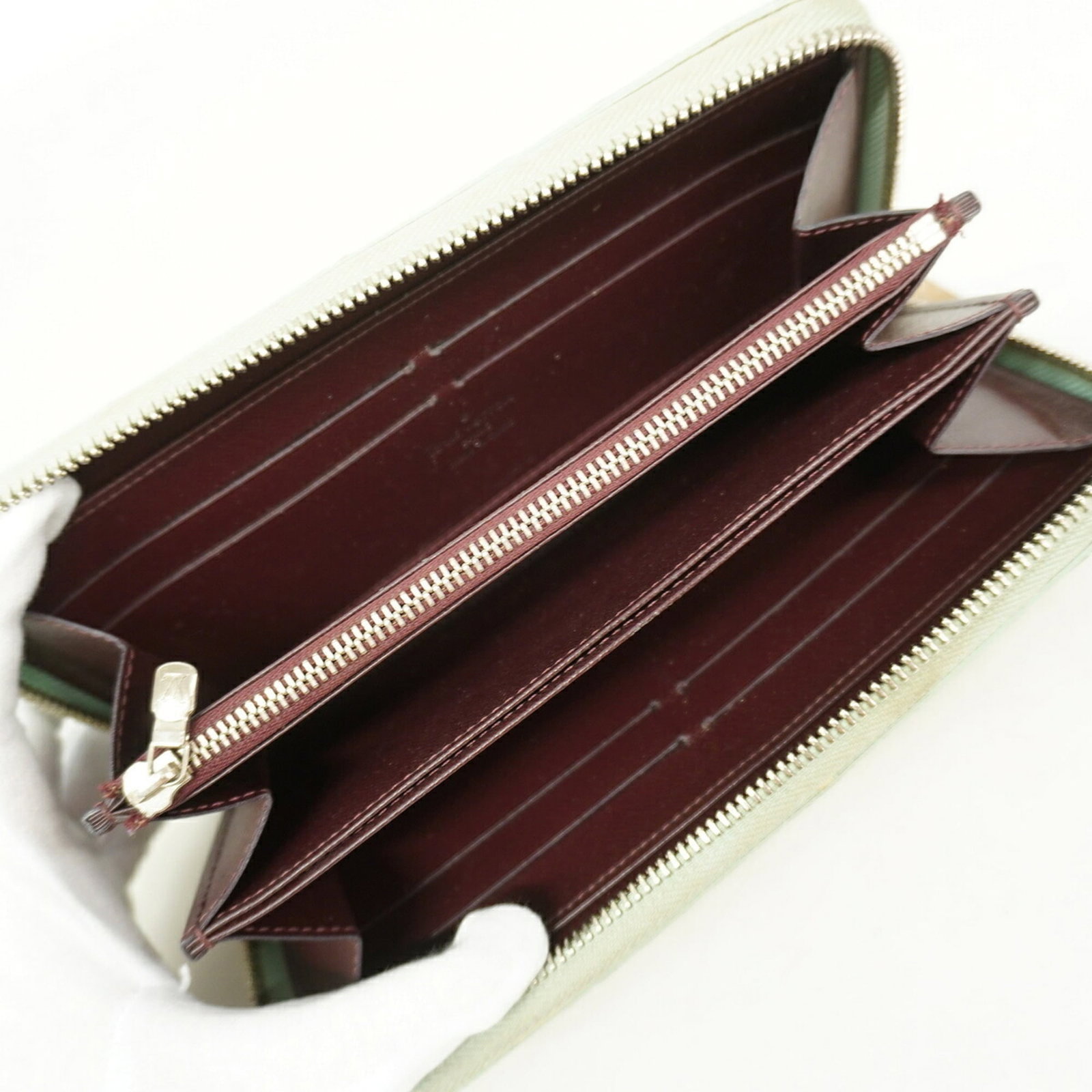 Long Wallet Louis Vuitton Bi Fold - 3