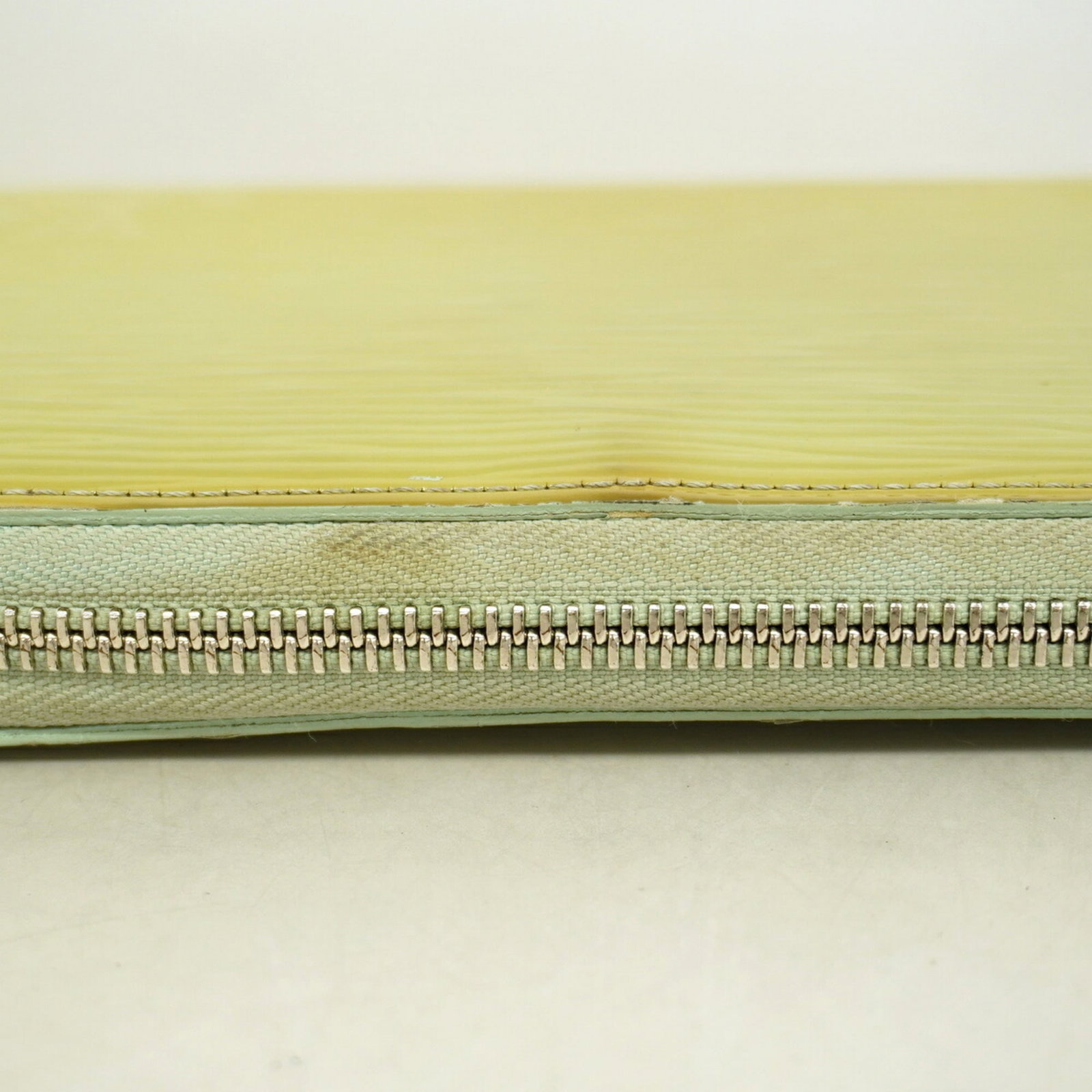Long Wallet Louis Vuitton Bi Fold - 7