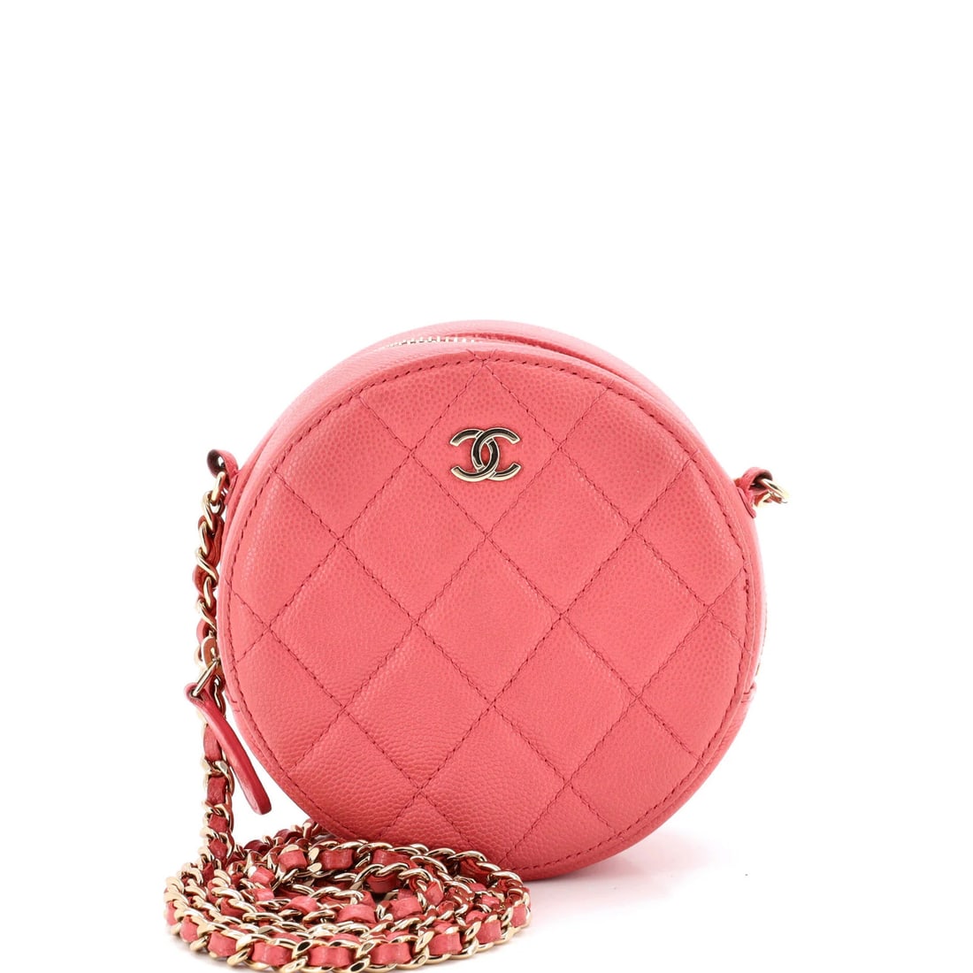 Round Clutch Chanel Mini Caviar Quilted Chain: Round Clutch Chanel Mini Caviar Quilted Chain Pink leather Round Clutch with Chain Quilted Caviar Mini from Chanel, featuring a quilted design and a chain strap drop of 23". The exterior shows minor s