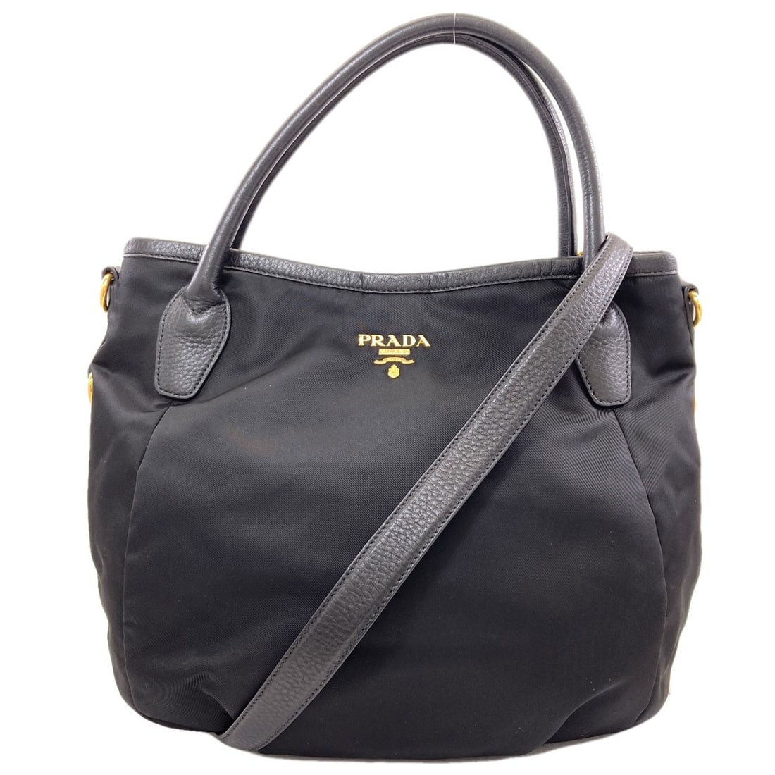 Prada Tote Bag Nylon: Prada Tote Bag Nylon Black Prada Tote Bag made from Nylon. This tote bag features a classic style with a durable exterior material. Item Specifics: Brand: PRADA Style: Tote Bag Color: black Type: