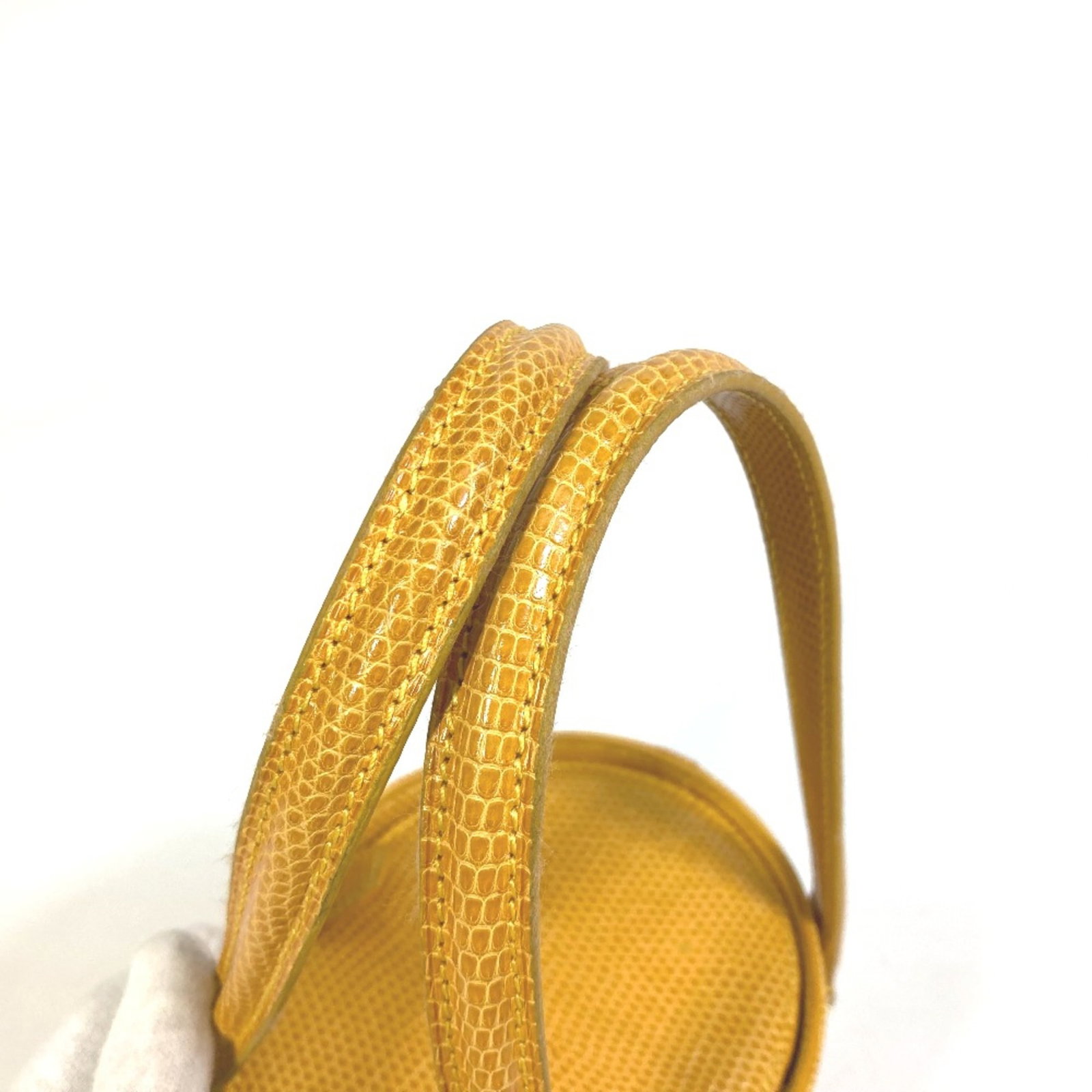 Louis Vuitton Handbag - 5