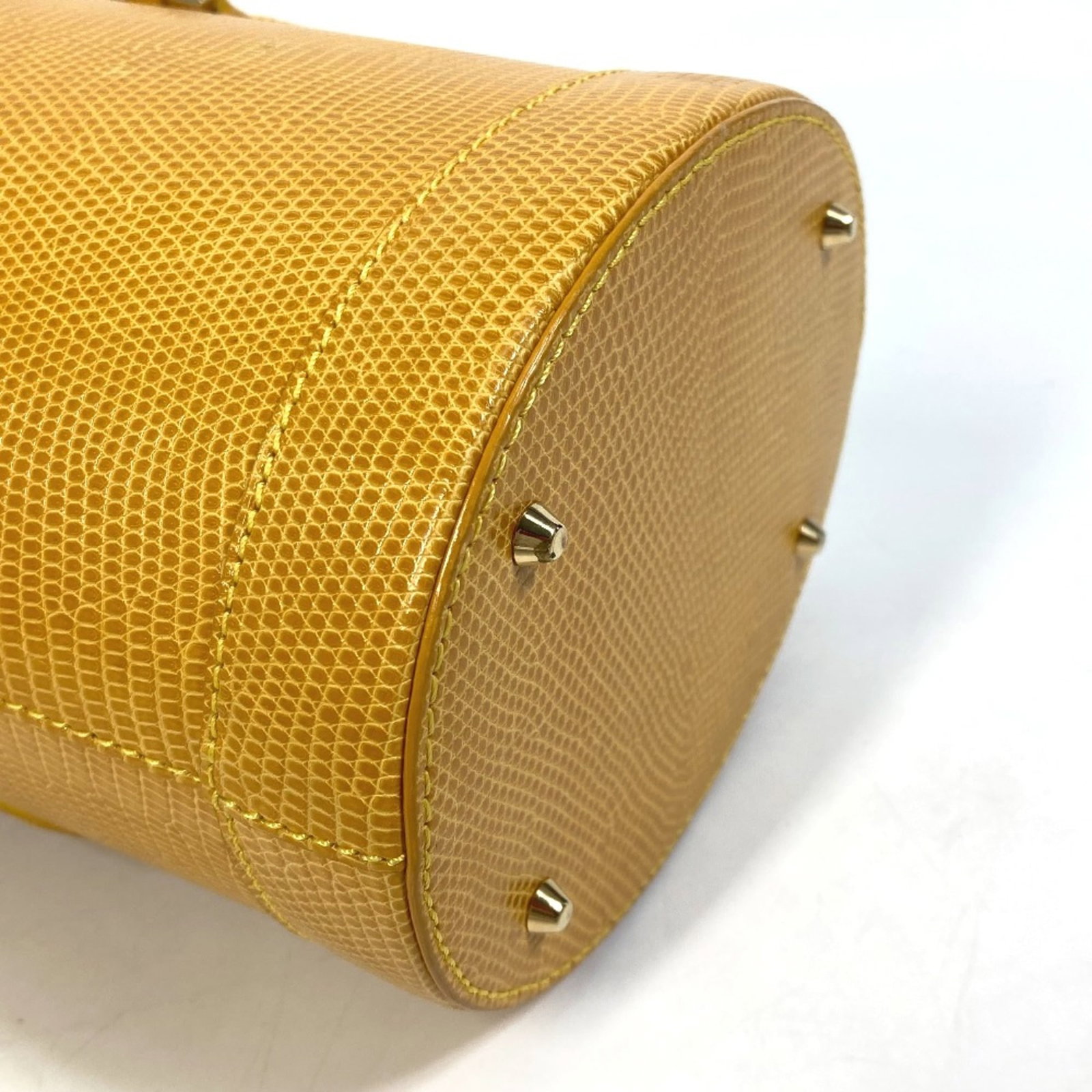 Louis Vuitton Handbag - 7