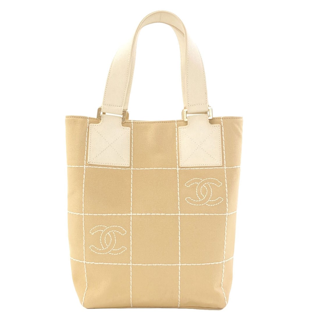 Handbag Canvas Wild Chocolate Bar Stitch Chanel: Handbag Canvas Wild Chocolate Bar Stitch Chanel Canvas bag with beige exterior and magnetic closure, measuring 10.2 inches in height and 3.5 inches in depth, features a 7.7-9.6 inch width and a