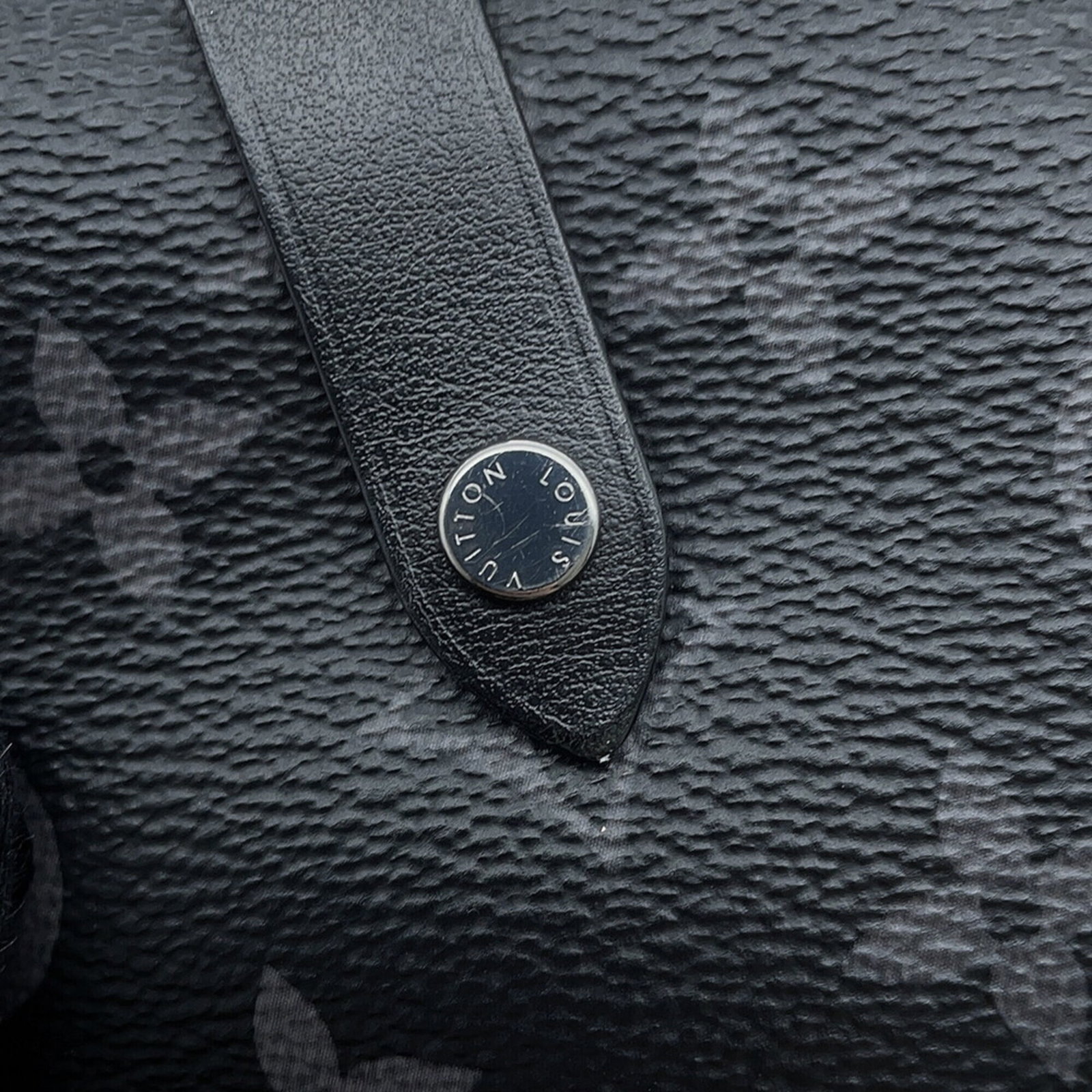 Shoulder Bag Monogram Pouch Louis Vuitton Eclipse - 8