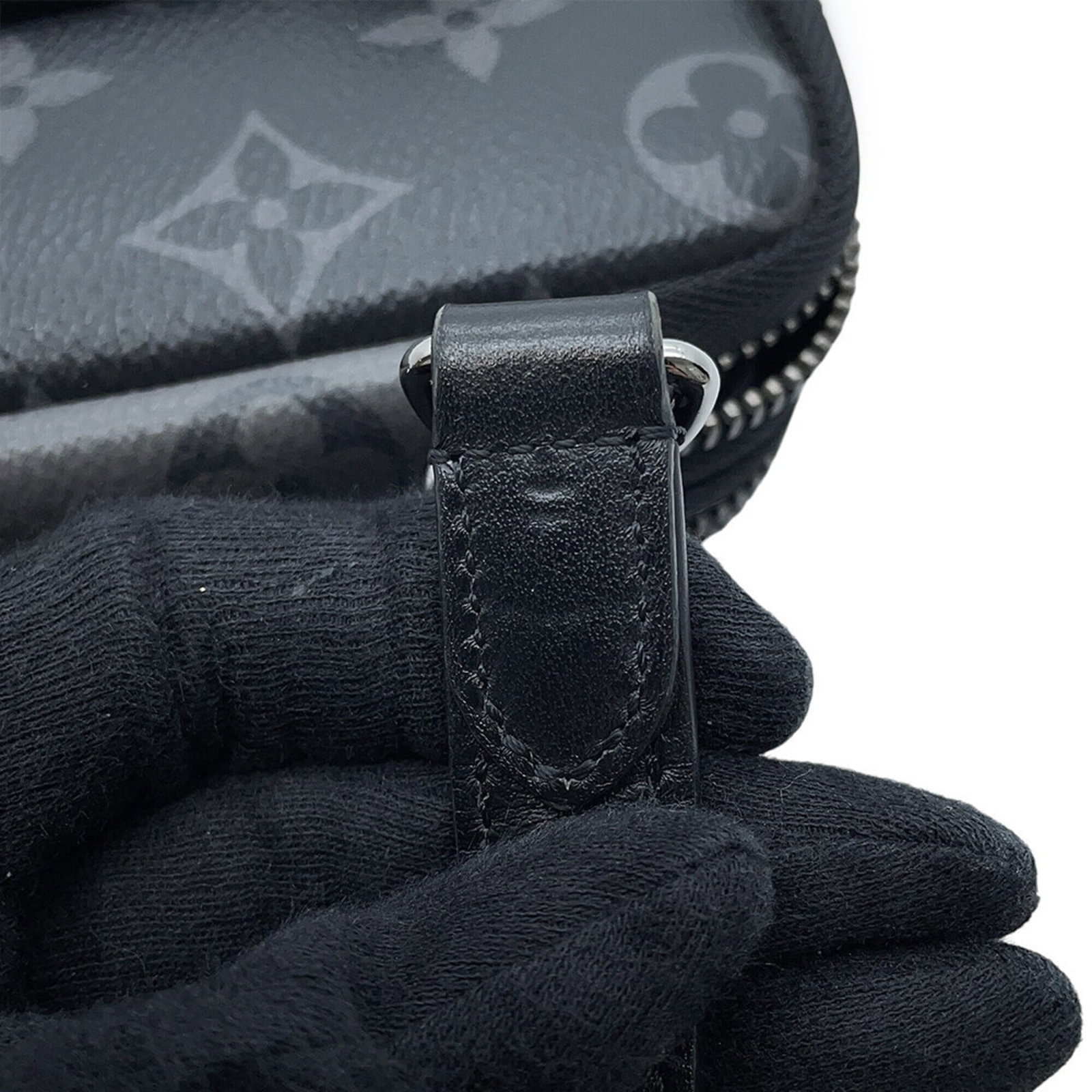 Shoulder Bag Monogram Pouch Louis Vuitton Eclipse - 9