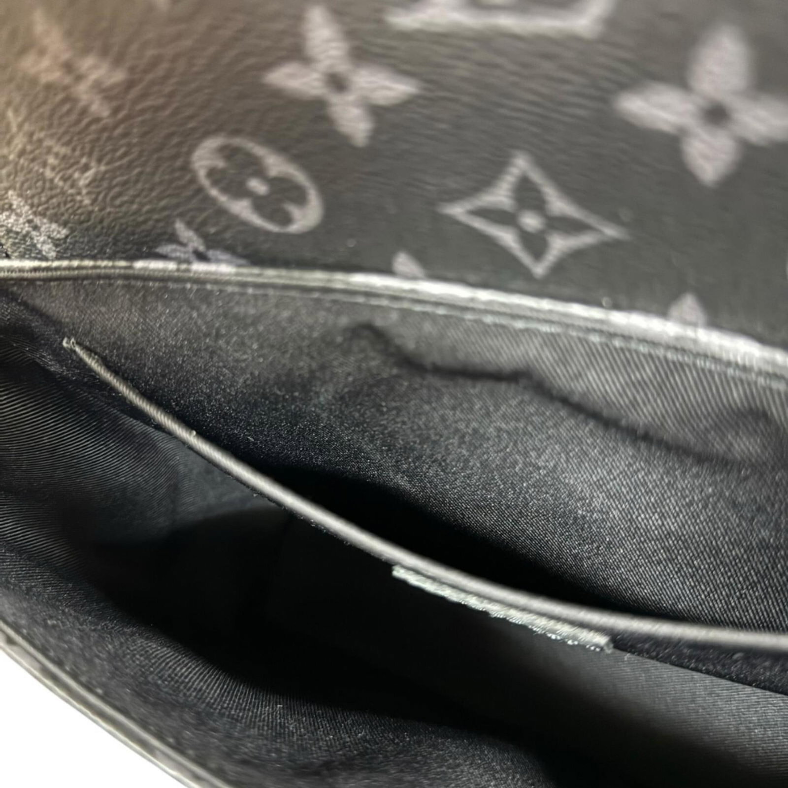 Monogram Eclipse Louis Vuitton Handbag - 10