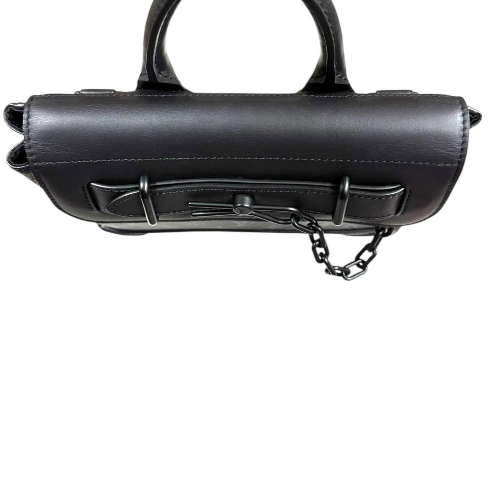 Monogram Eclipse Louis Vuitton Handbag - 17