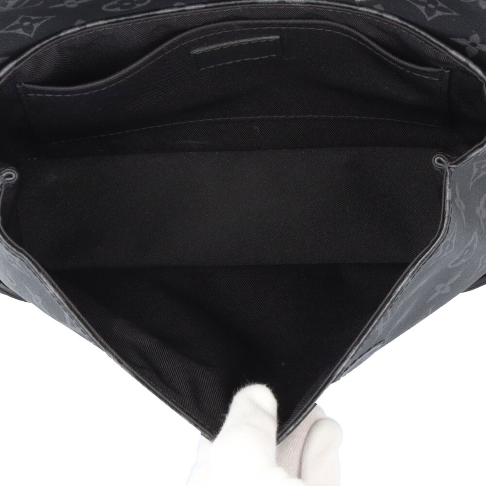 Monogram Eclipse Louis Vuitton Handbag - 8