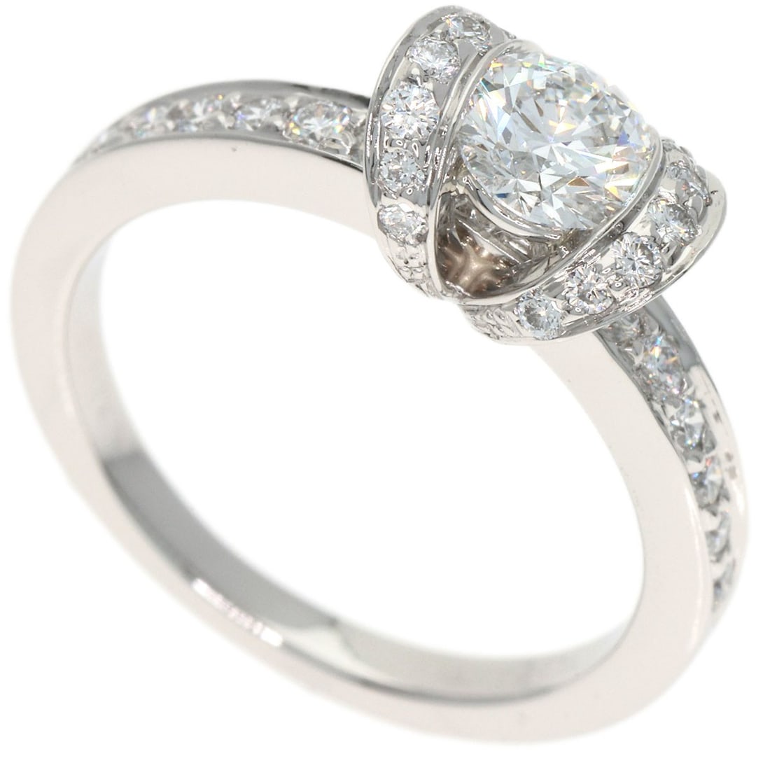 Diamond Ring Platinum Ribbon Tiffany&Co: Diamond Ring Platinum Ribbon Tiffany&Co Platinum Ribbon Tiffany&Co ring features a stunning diamond with a total carat weight of 0.47ct, set in a silver metal platinum band with a ring size of 5(US).
