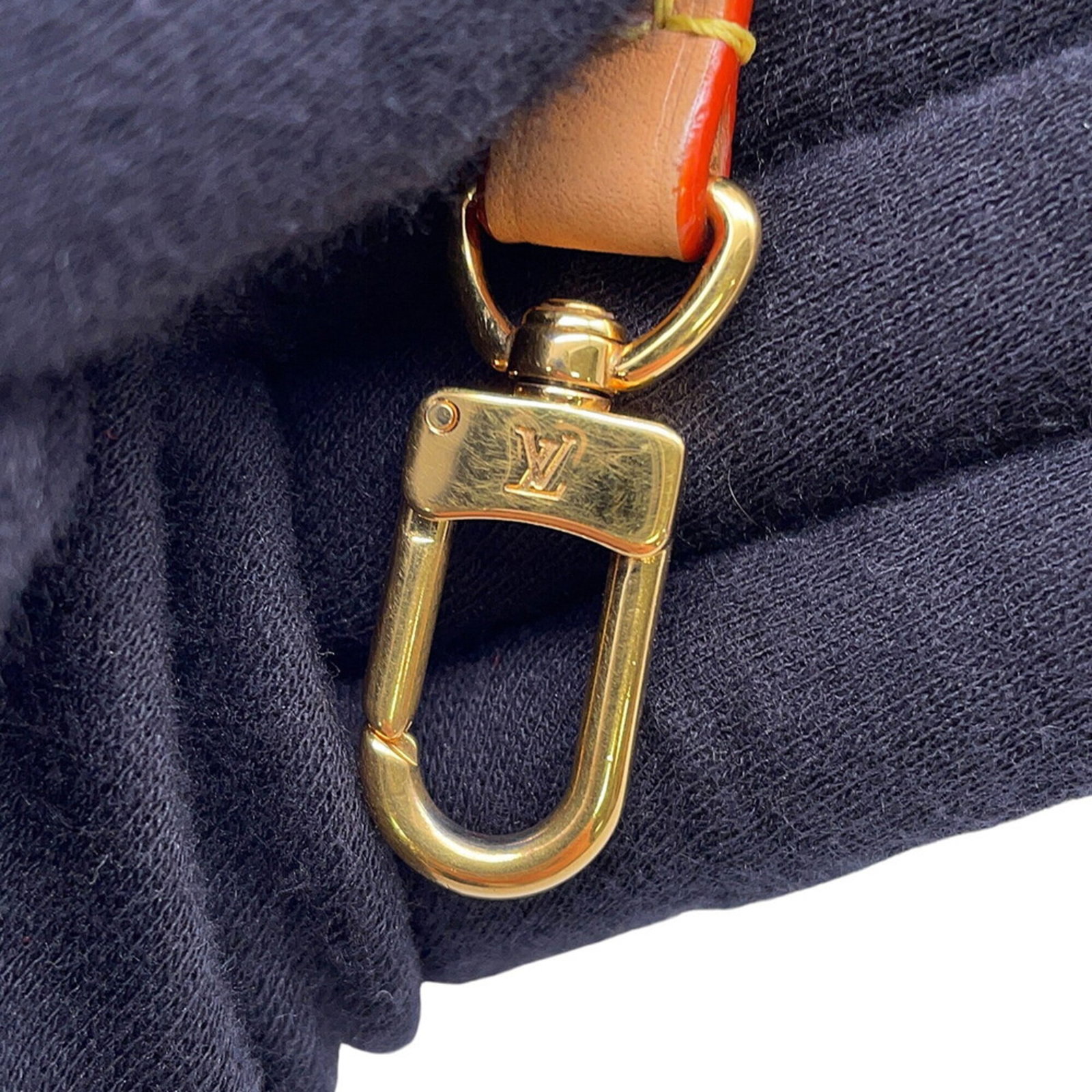 Louis Vuitton Monogram Handbag - 13