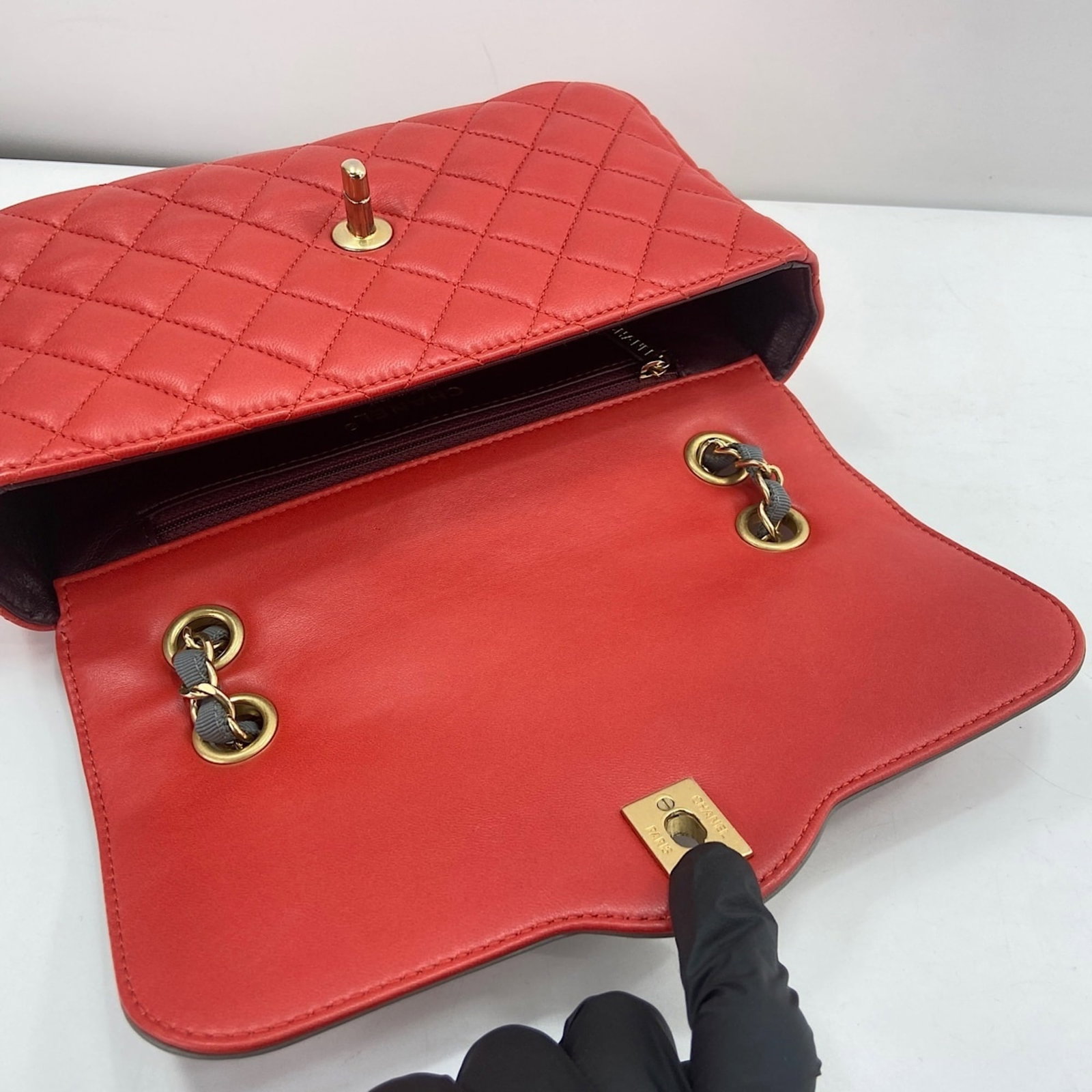 Shoulder Bag by Chanel - 9