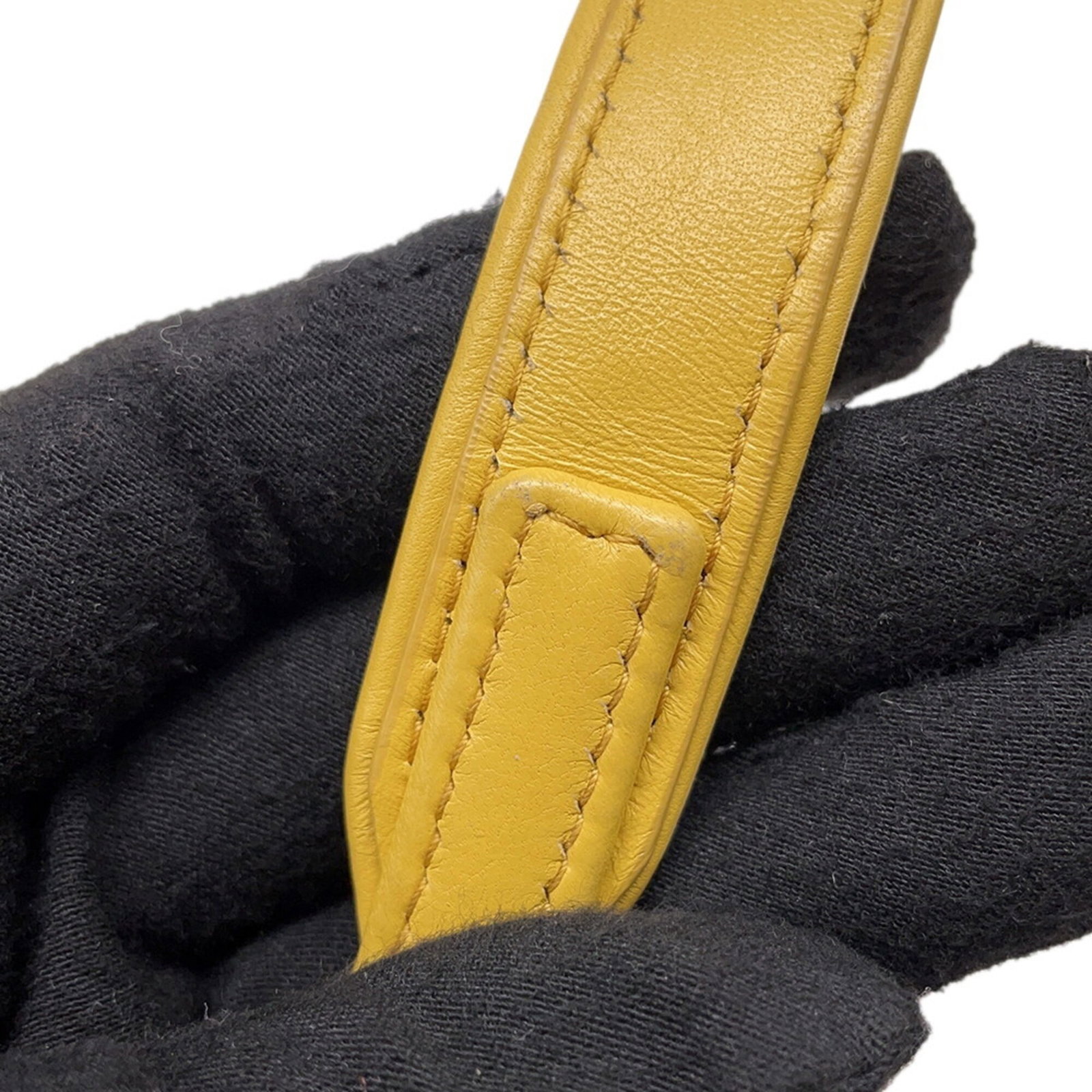 Handbag Leather Prada - 12