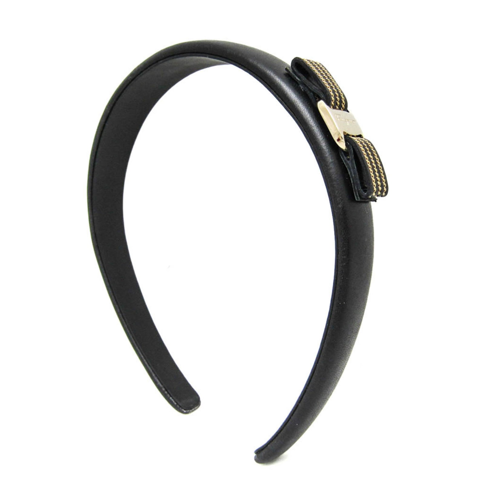 Metal Leather Band Alice Ferragamo Salvatore: Metal Leather Band Alice Ferragamo Salvatore Metal Leather Band Alice Ferragamo Salvatore is made from high-quality leather and metal, with a sleek black and gold design. This 37cm x 2cm band is a sty