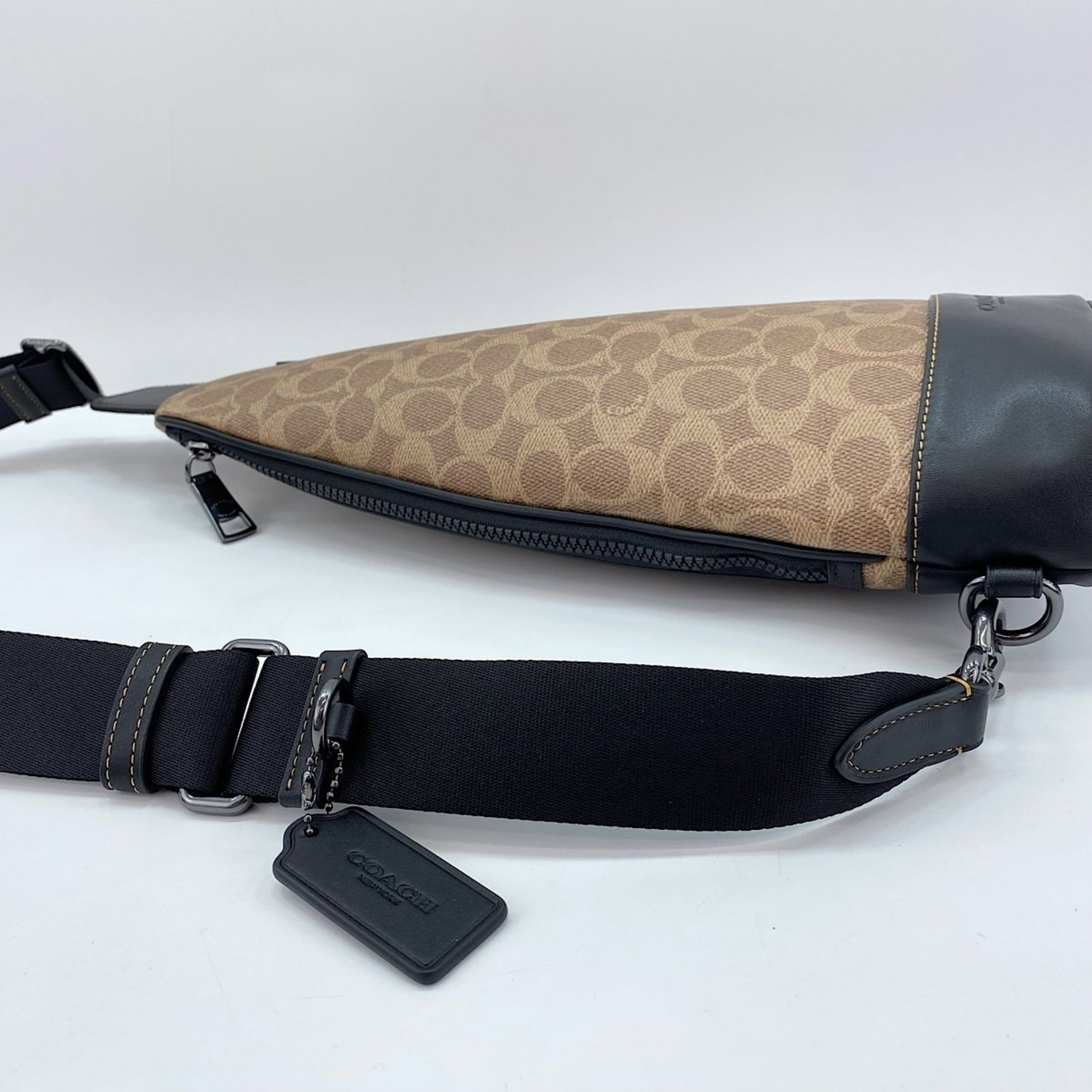 Coach sling bag - 11