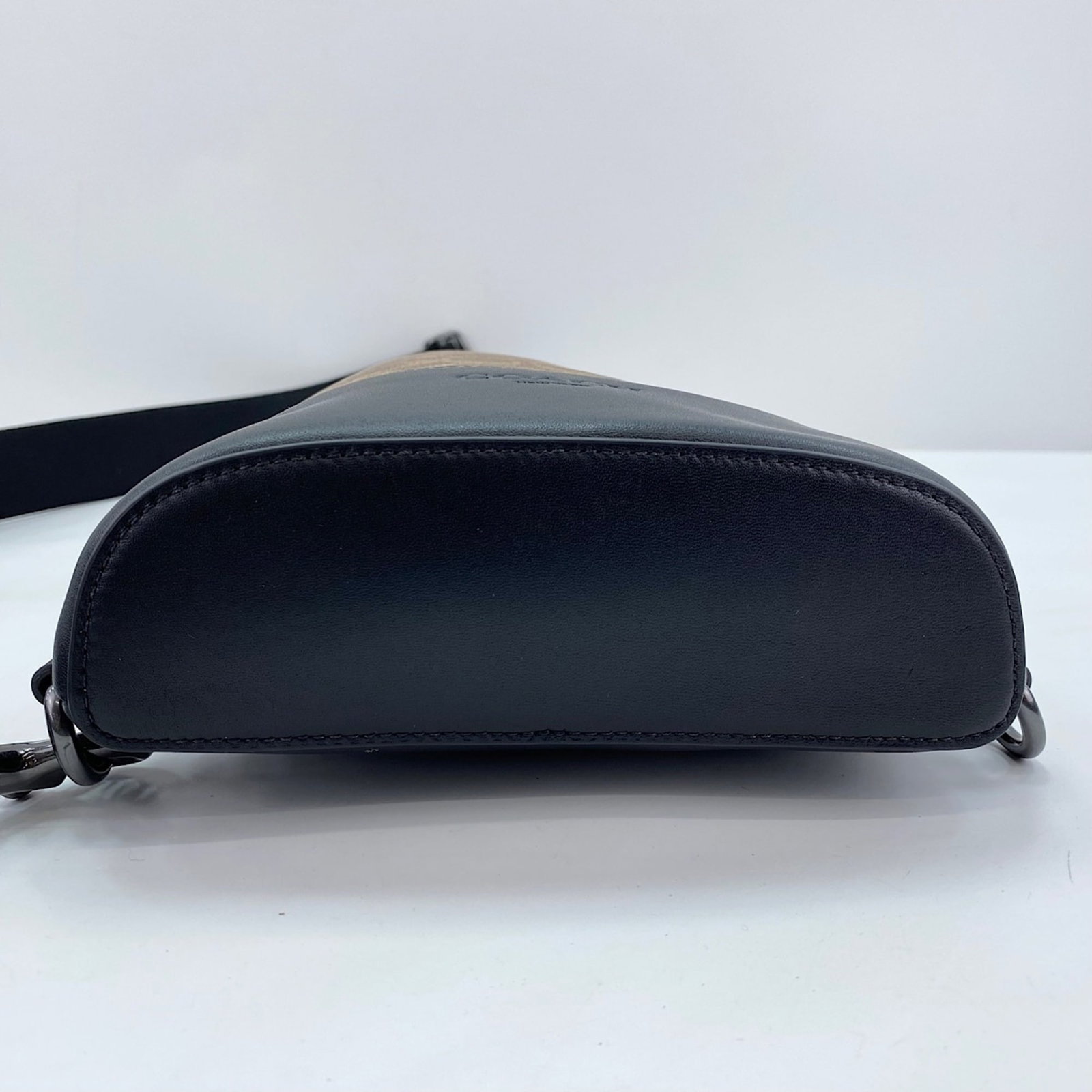 Coach sling bag - 7