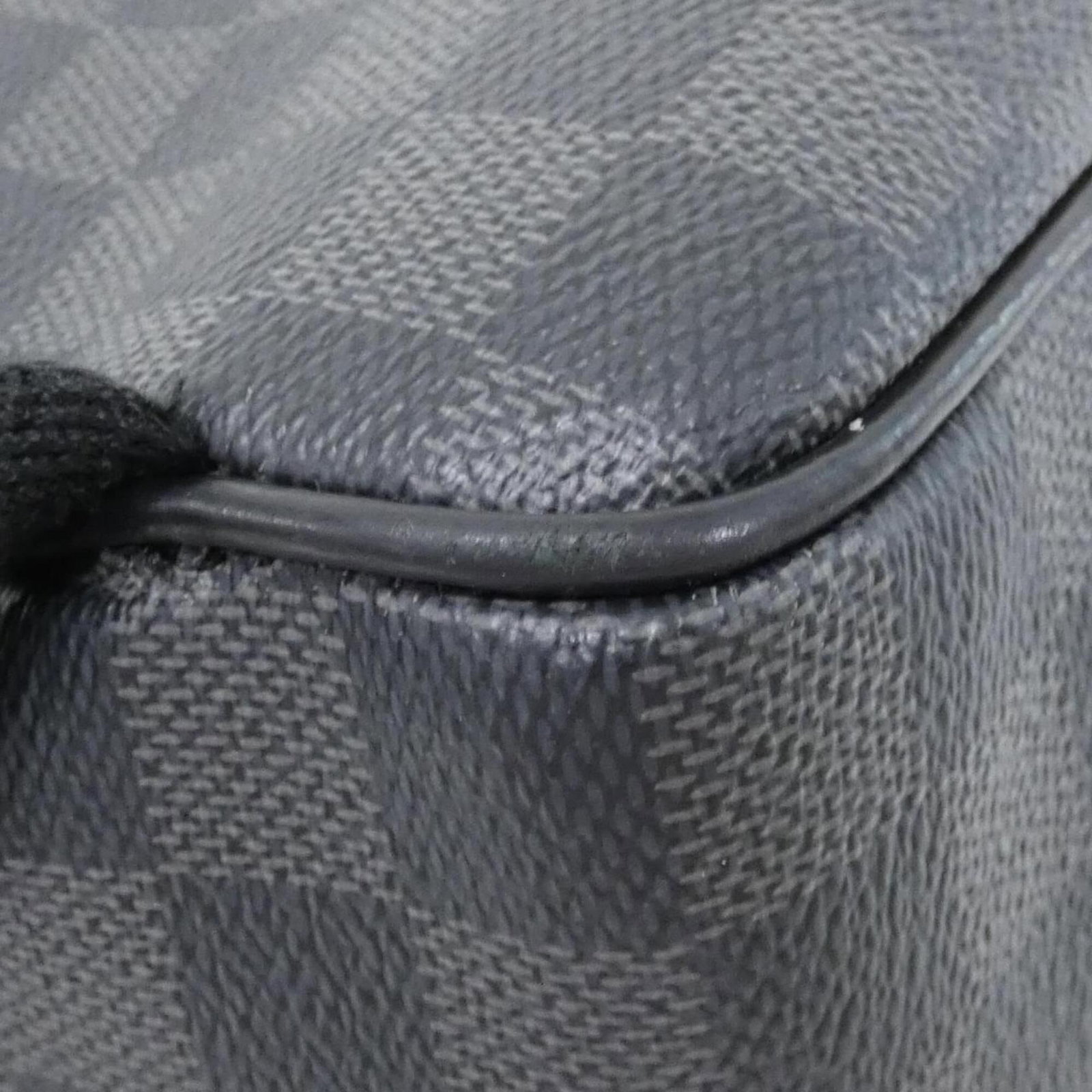 Damier Graphite Louis Vuitton Backpack - 3