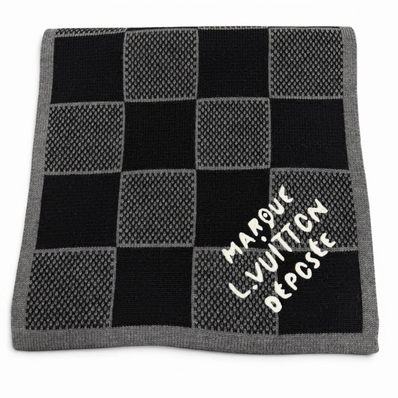Louis Vuitton stole wool polyester