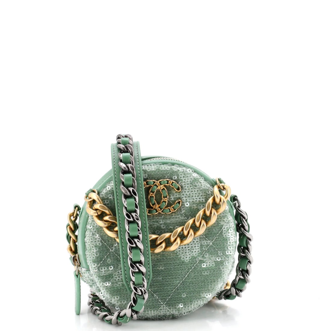 Round Clutch with Chain Sequins Quilted Leather Chanel: Round Clutch with Chain Sequins Quilted Leather Chanel Round Clutch with Chain Sequins Quilted Leather Chanel features a unique combination of quilted leather and sequins in a striking green