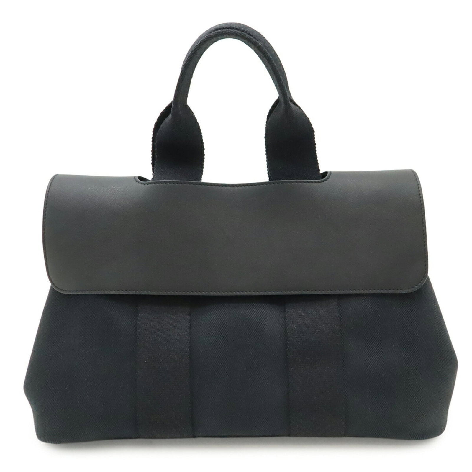 Hermes Handbag Tote Bag Toile Chevron Leather: Hermes Handbag Tote Bag Toile Chevron Leather Black Toile Chevron Leather Tote Bag from Hermes Valparaiso Line. This stylish tote bag features a classic design with a timeless toile chevron pattern,