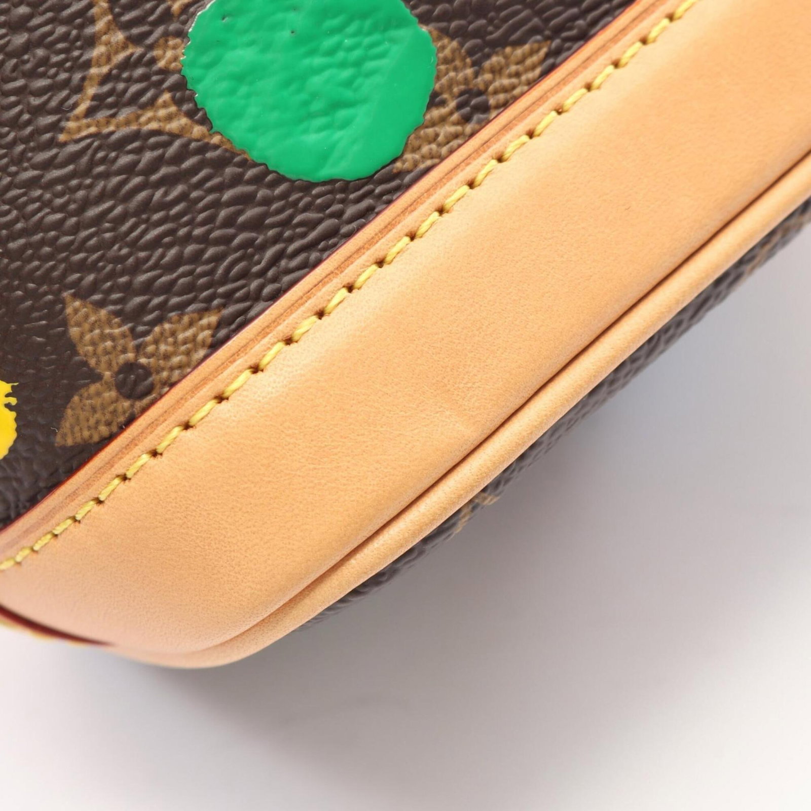 Louis Vuitton Monogram Handbag - 5