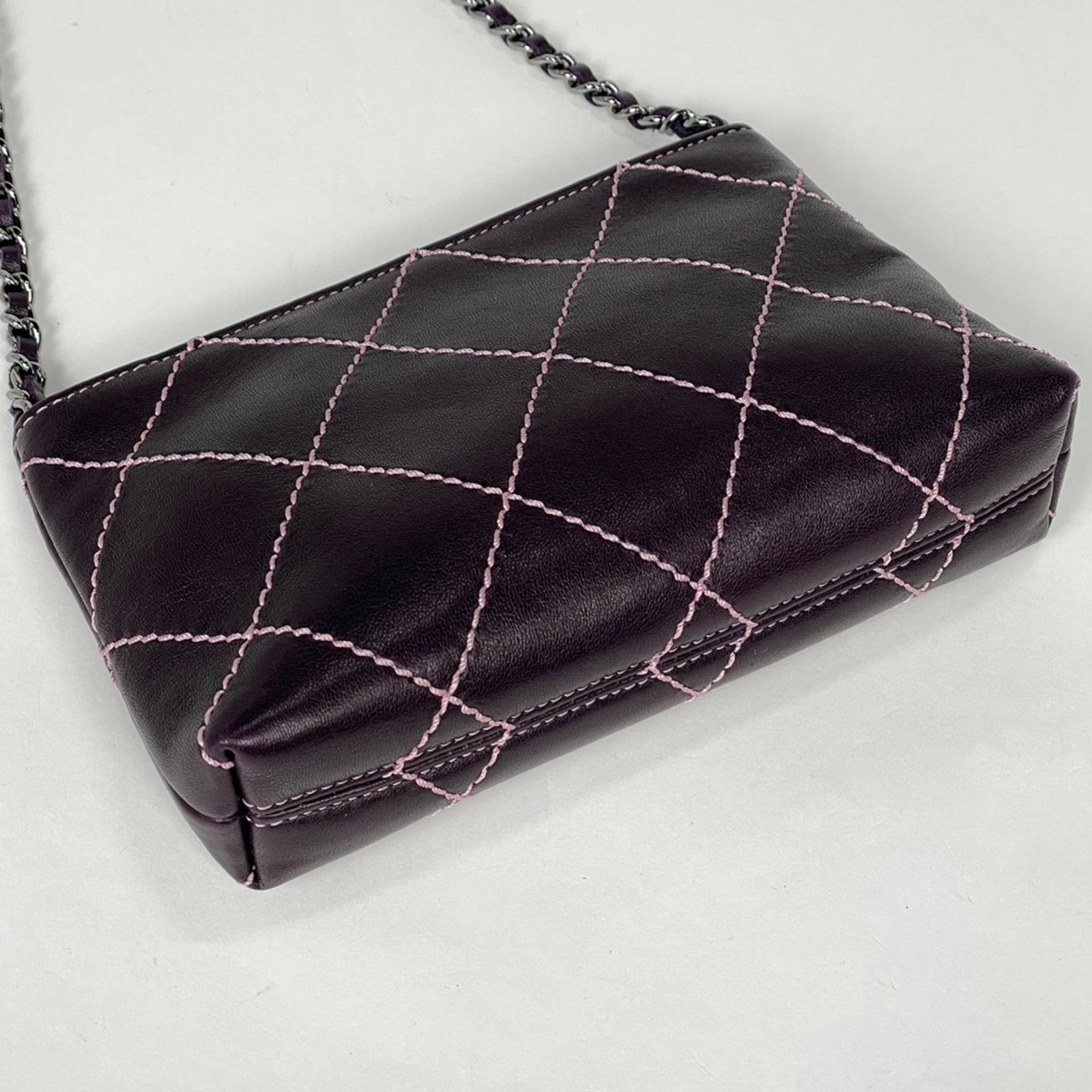 Leather Pouch by Chanel - 2