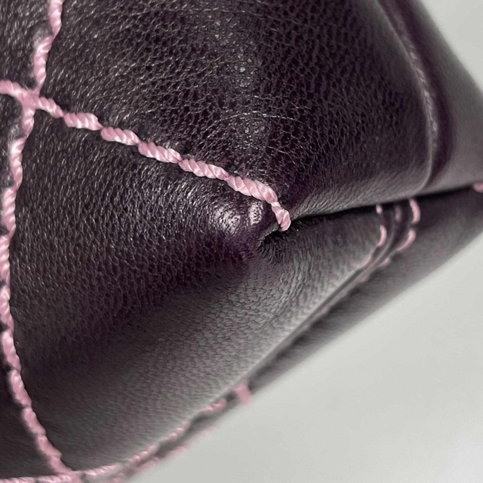 Leather Pouch by Chanel - 3