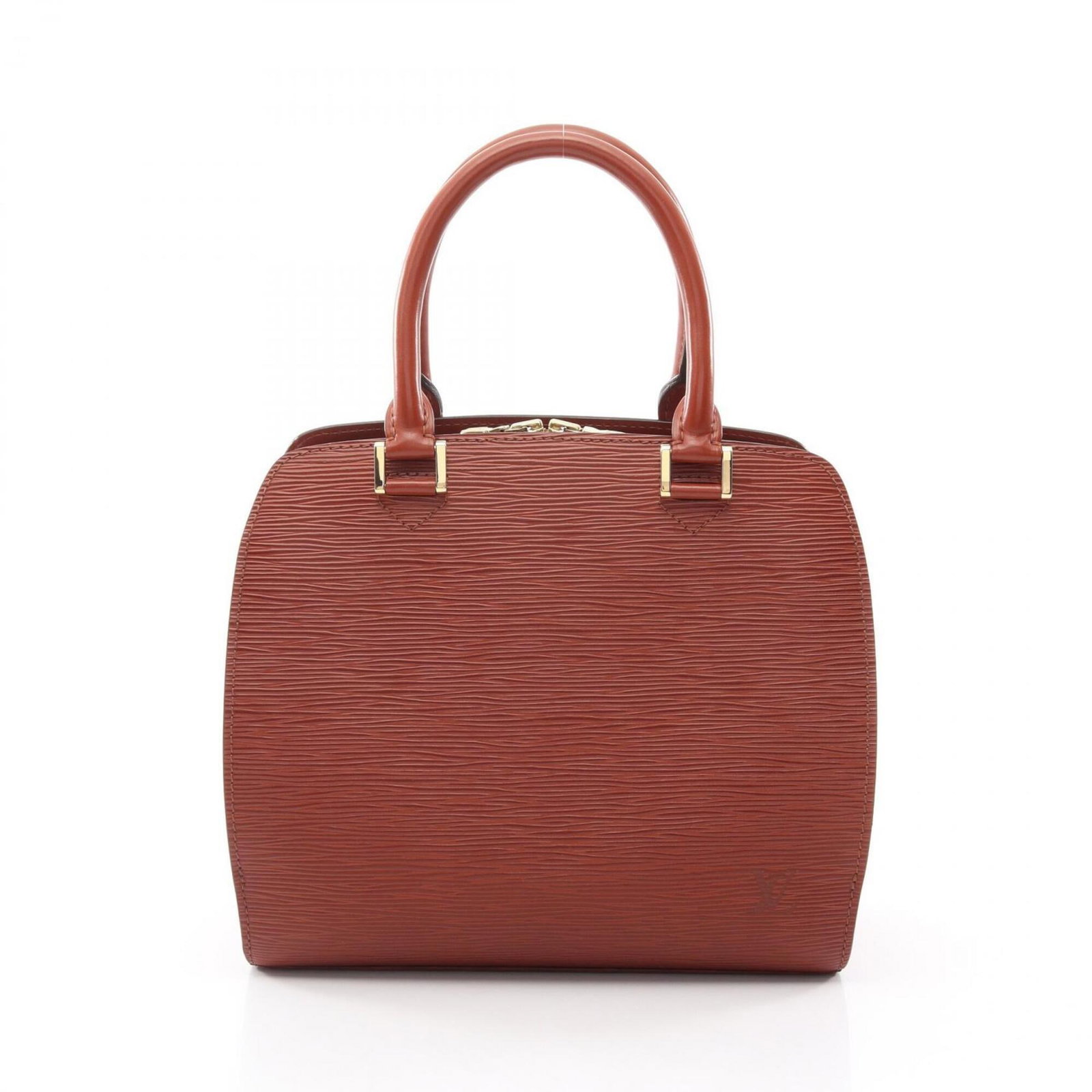 Epi Leather Louis Vuitton Handbag: Epi Leather Louis Vuitton Handbag Epi leather Louis Vuitton Handbag in Brown, featuring a classic design with a Kenyan brown color. This women's handbag measures 22cm x 24.5cm x 10.5cm and is made