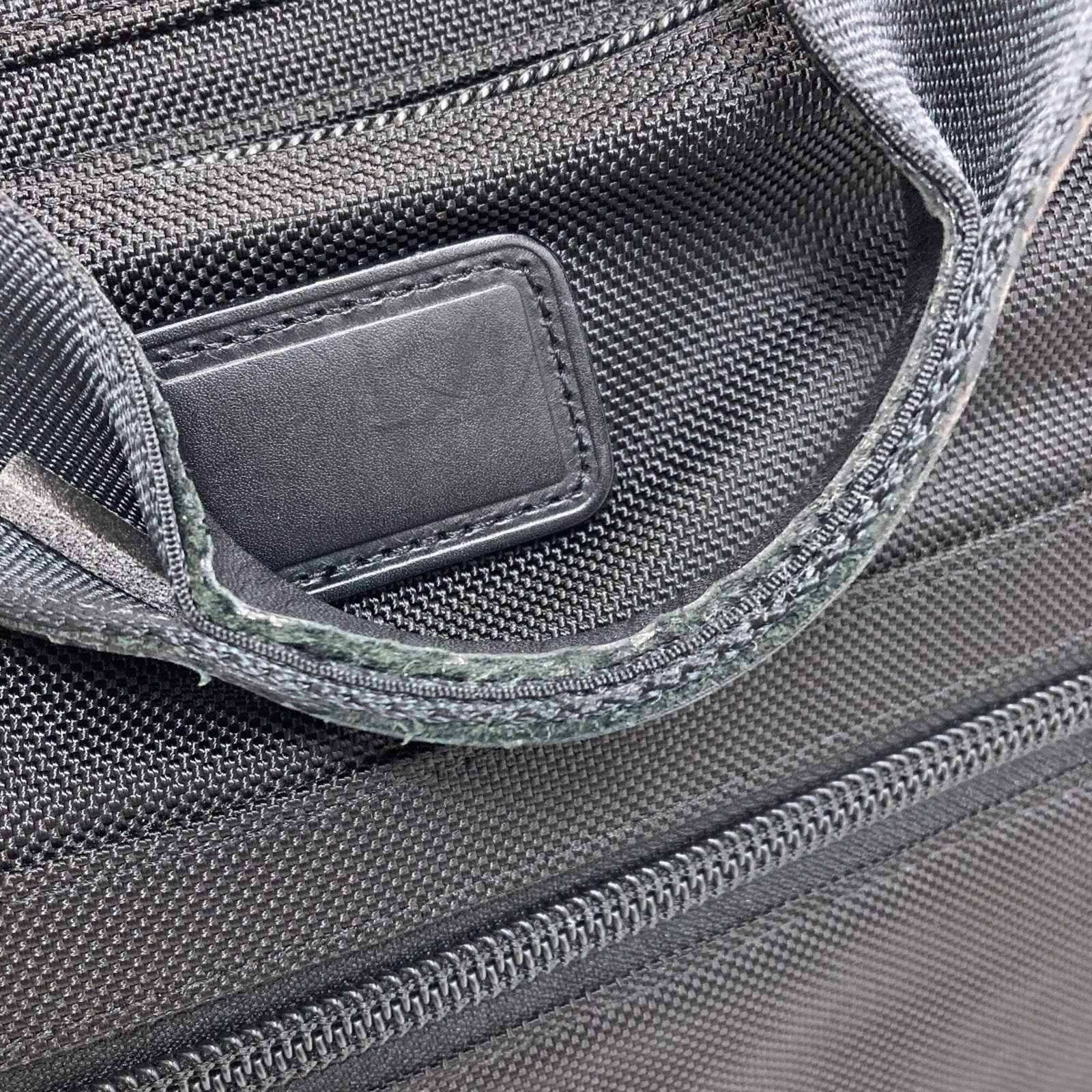 Nylon Briefcase Tumi - 15