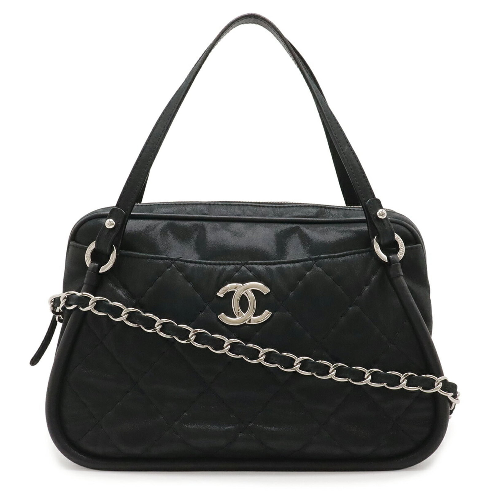 Shoulder Bag Leather Handbag Chanel: Shoulder Bag Leather Handbag Chanel Black leather shoulder bag from the Chanel brand, featuring silver hardware and a signature. This Wild Stitch design showcases the iconic Chanel style with a