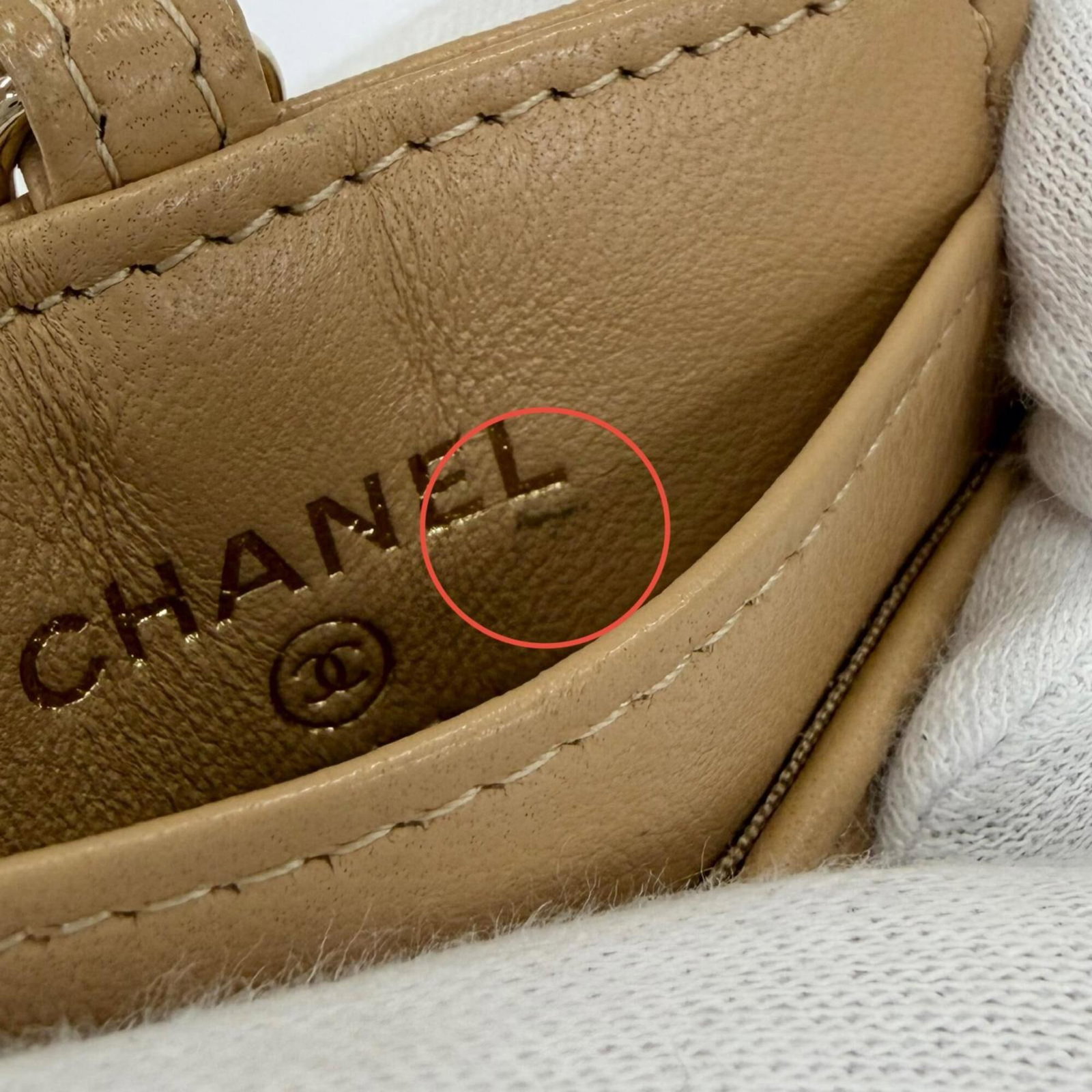 Chanel Card Case Leather - 11